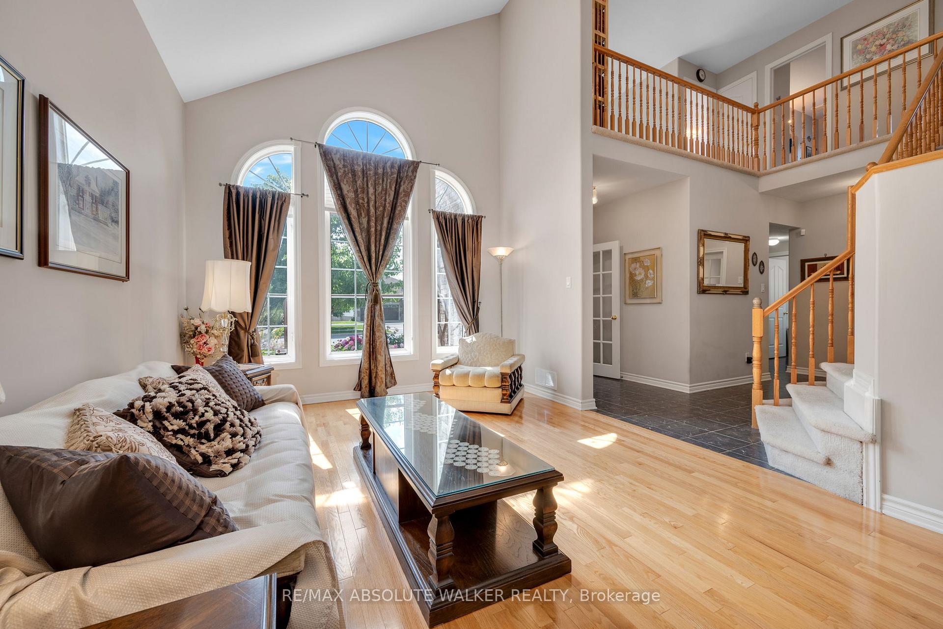 Photo 10 of 1867 Springridge Drive, Ottawa, Springridge/East Village — HOMEH