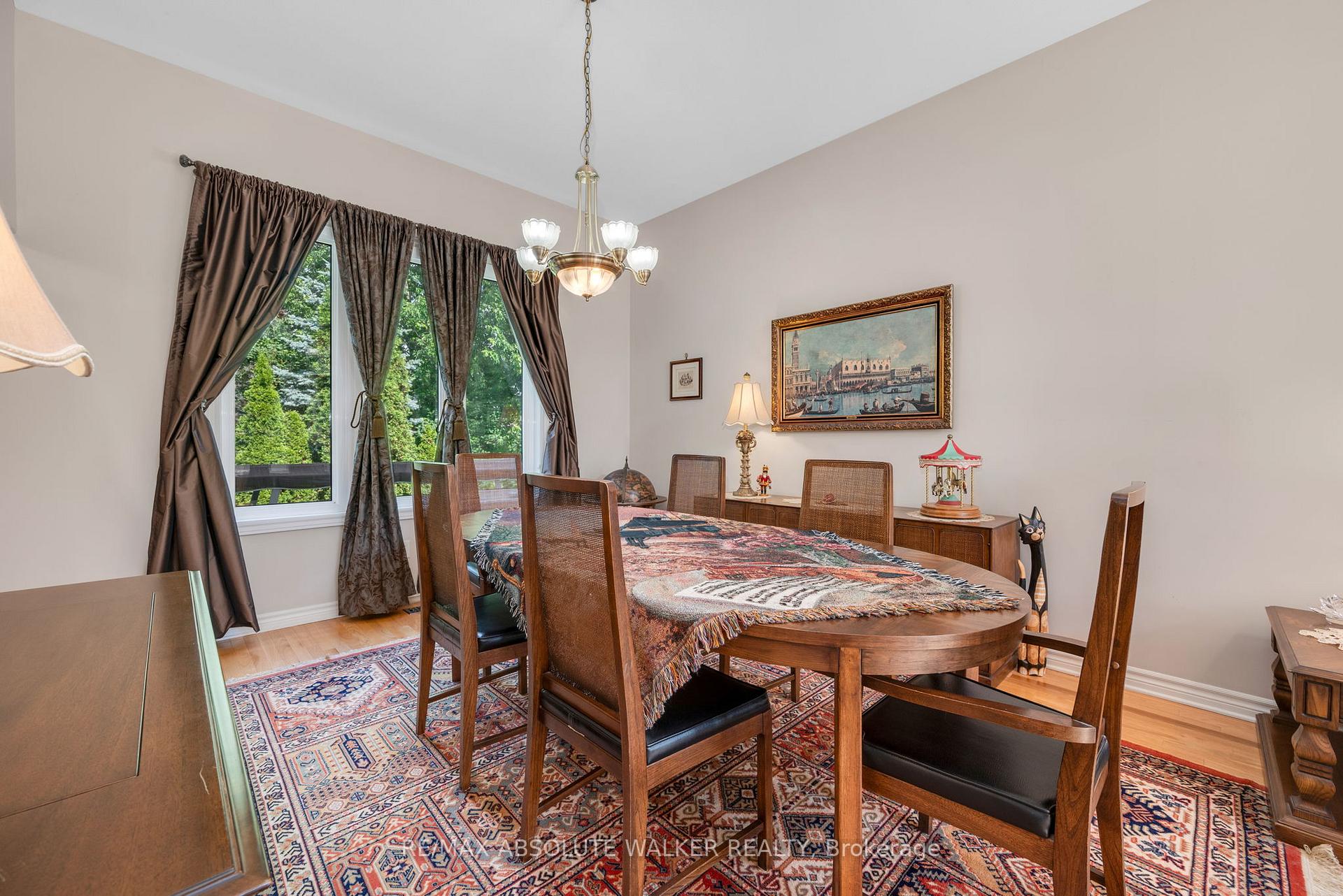 Photo 11 of 1867 Springridge Drive, Ottawa, Springridge/East Village — HOMEH