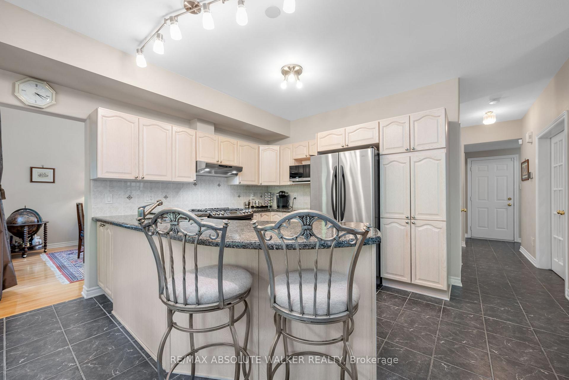 Photo 15 of 1867 Springridge Drive, Ottawa, Springridge/East Village — HOMEH