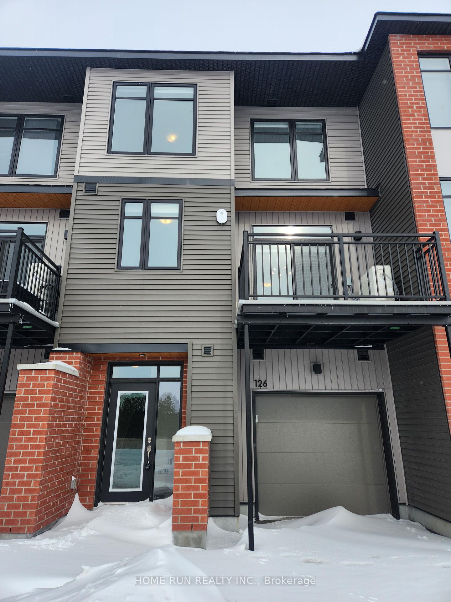 Photo 1 of 126 Venasque, Ottawa, Notting Hill/Summerside — HOMEH