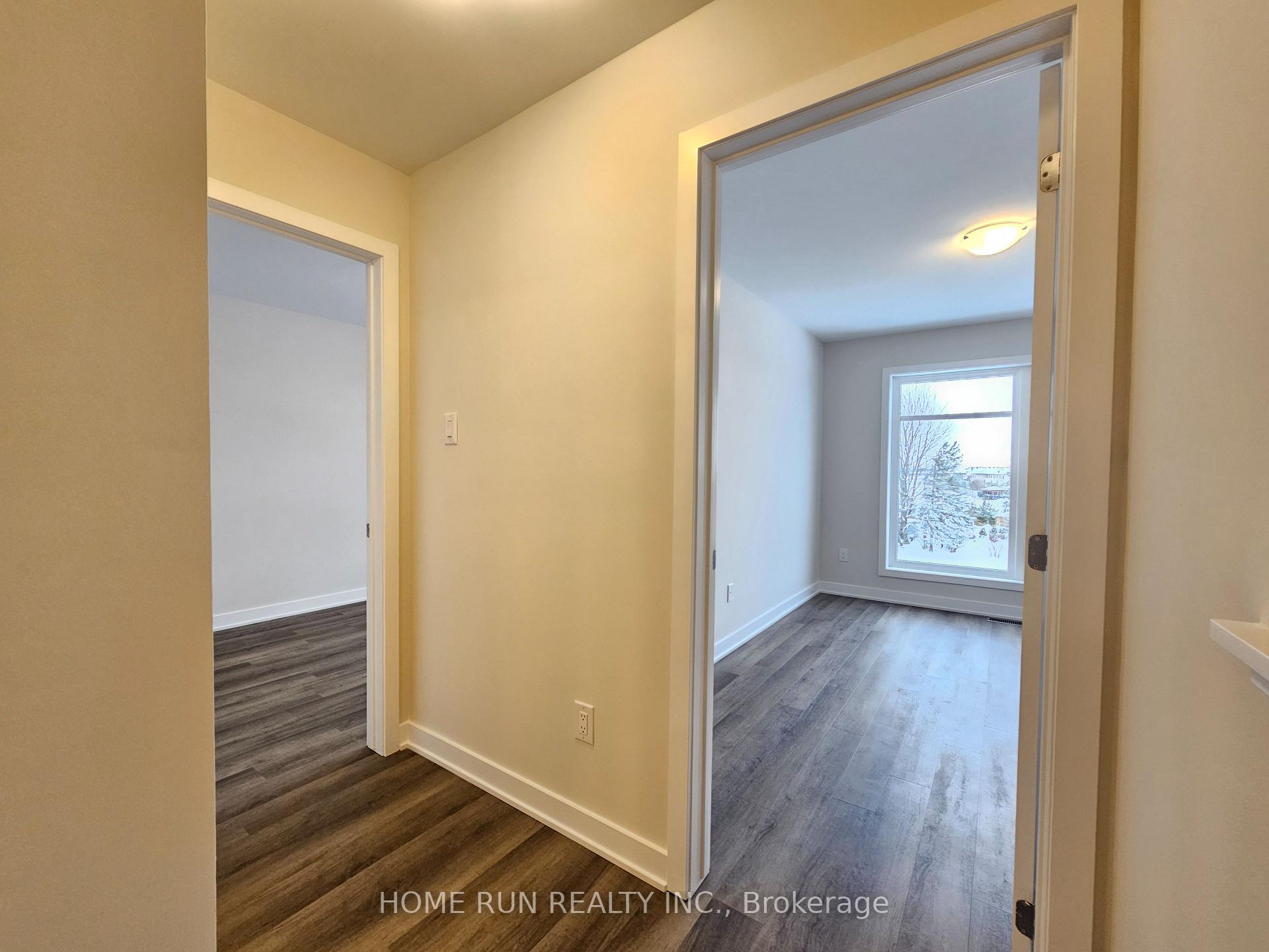 Photo 20 of 126 Venasque, Ottawa, Notting Hill/Summerside — HOMEH