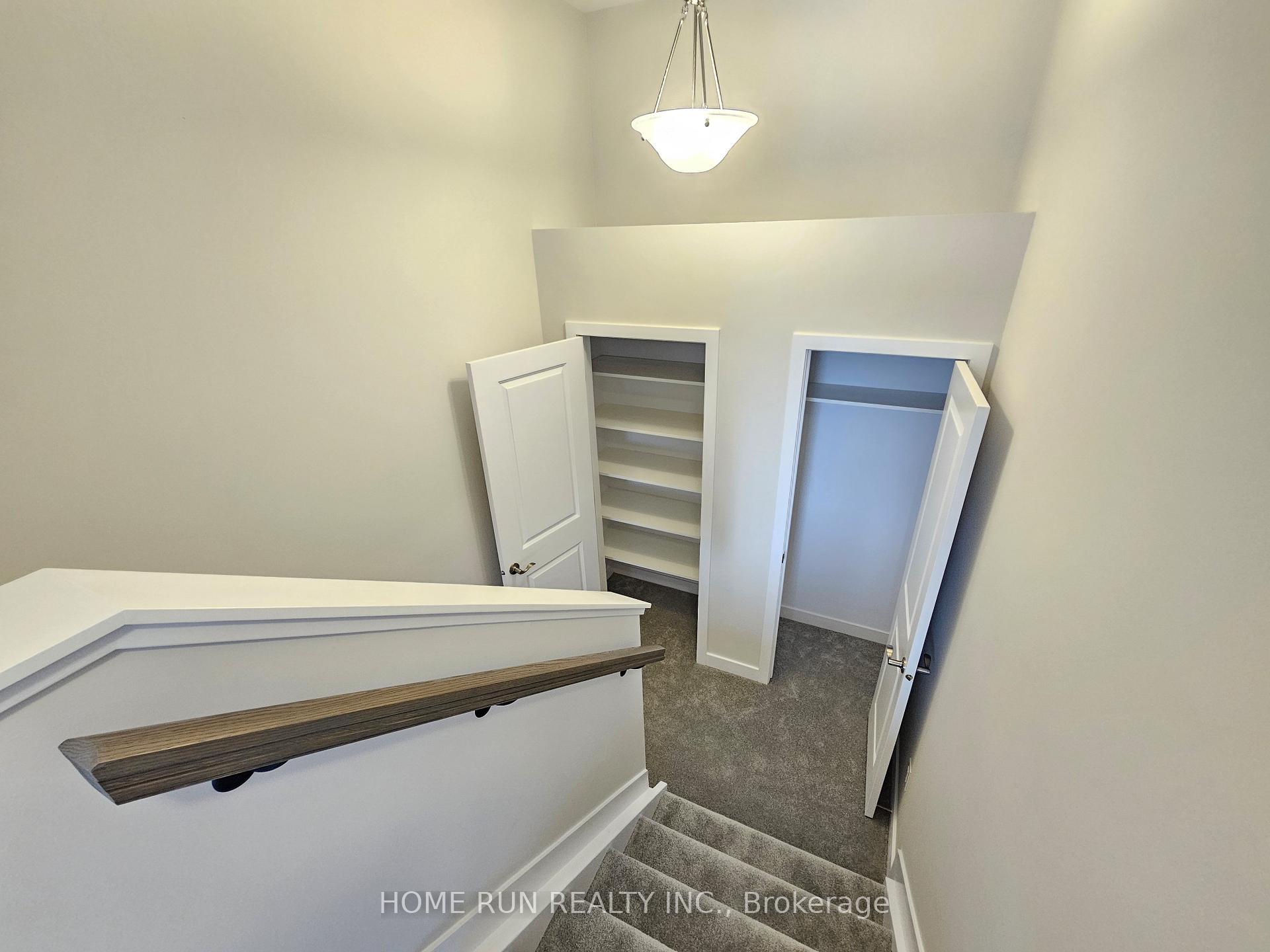 Photo 22 of 126 Venasque, Ottawa, Notting Hill/Summerside — HOMEH