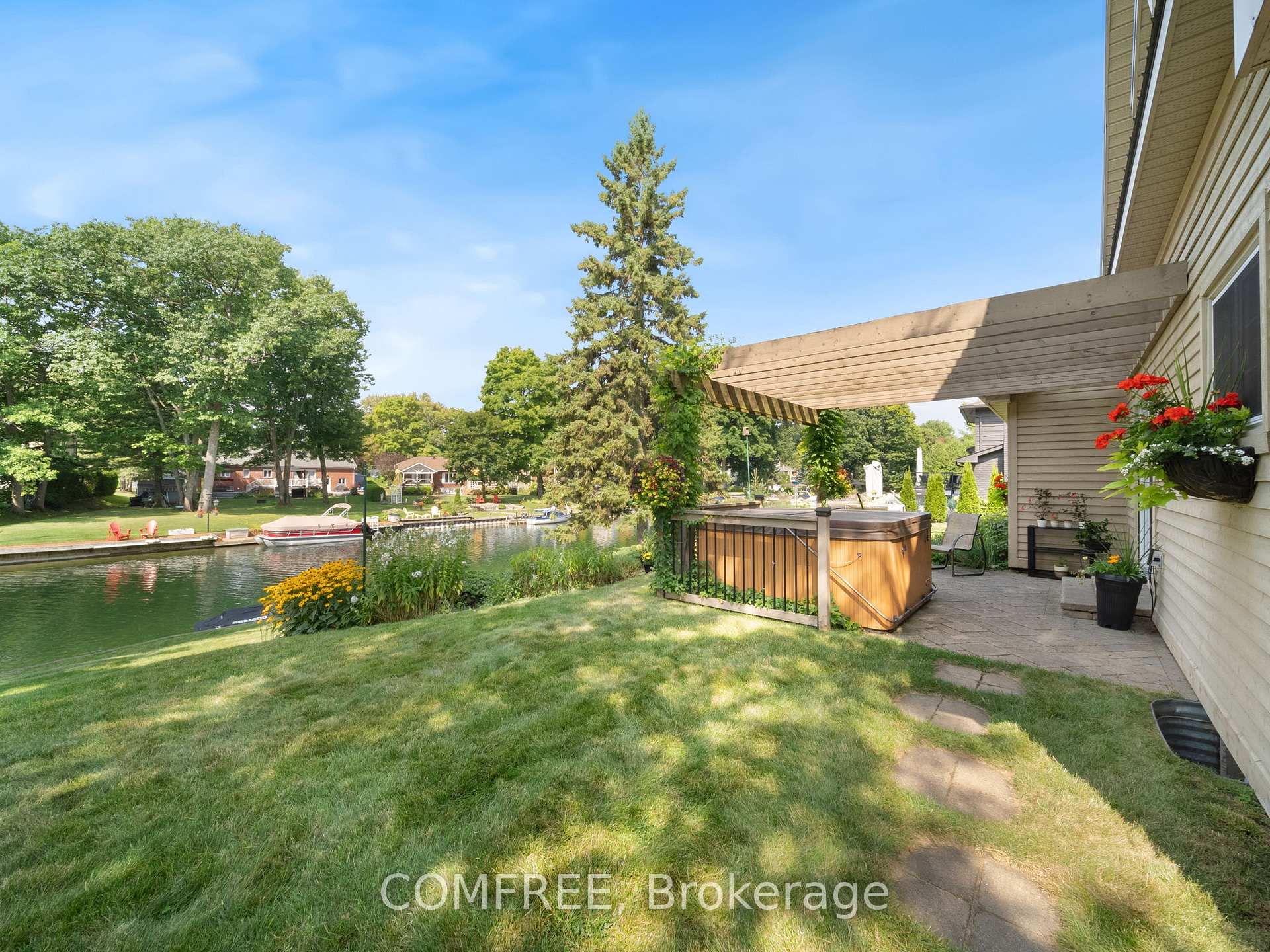 Photo 26 of 684 Glen Crescent, Orillia — HOMEH