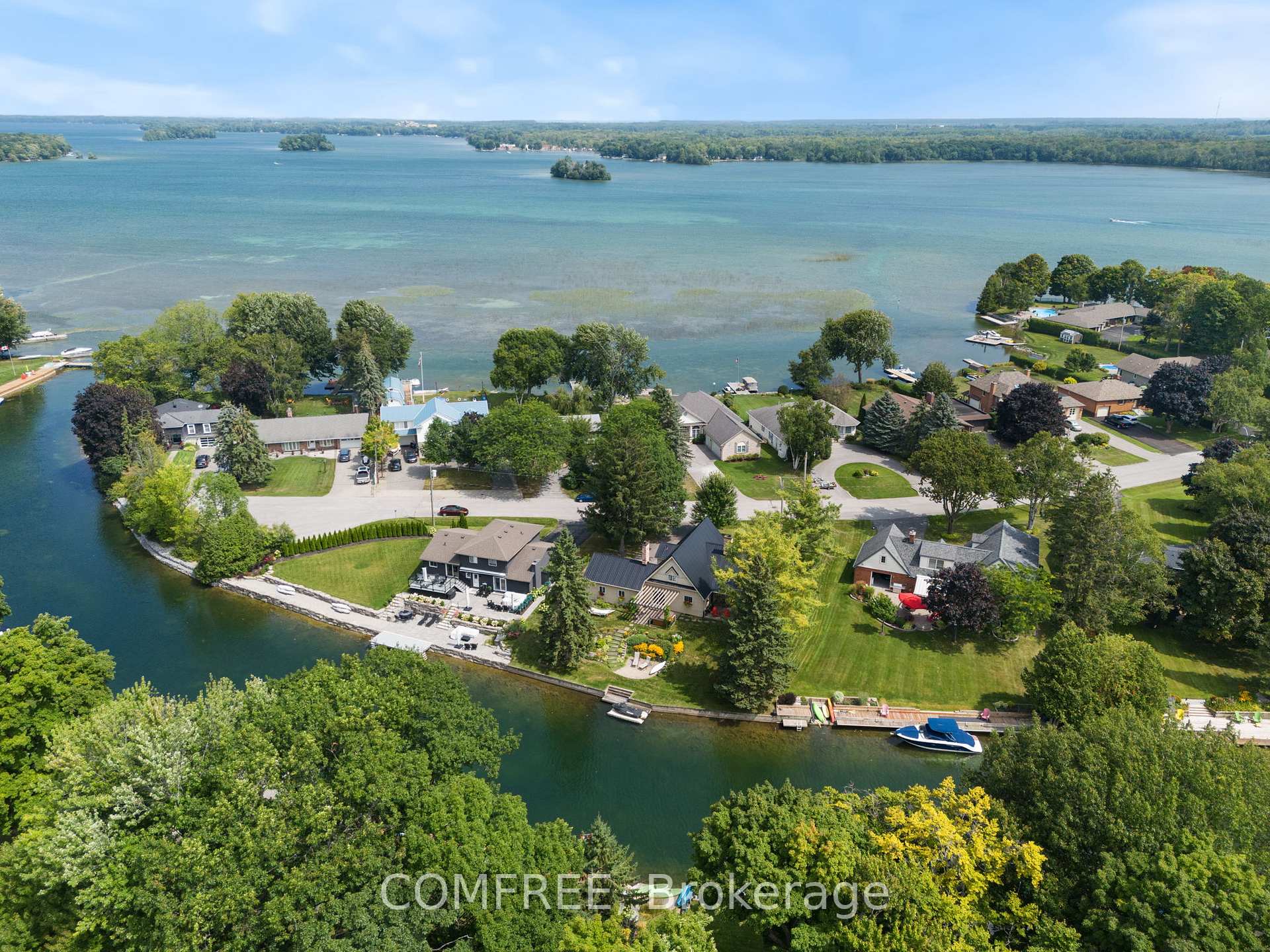 Photo 32 of 684 Glen Crescent, Orillia — HOMEH