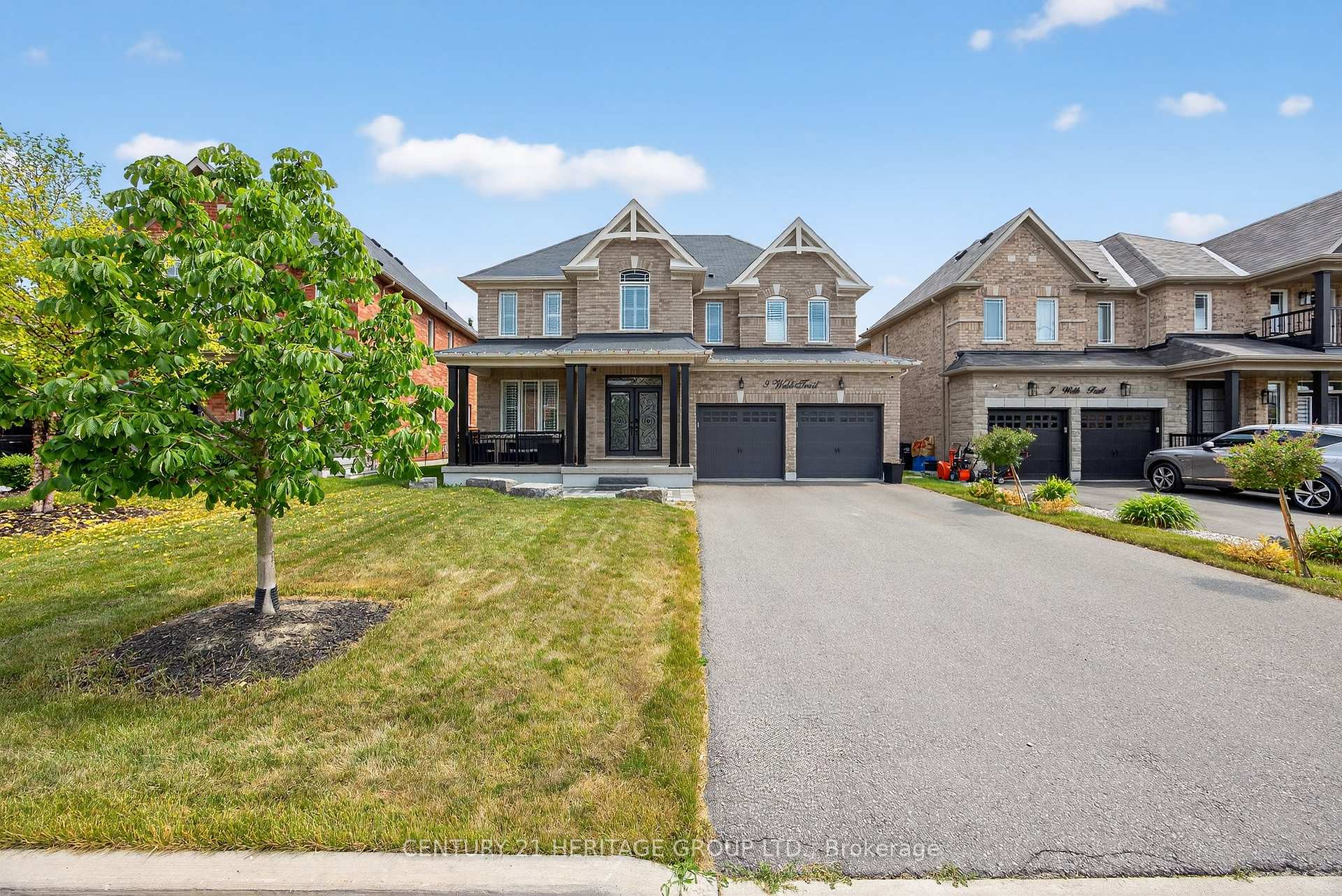 Photo 1 of 9 Webb Trail, New Tecumseth, Tottenham — HOMEH