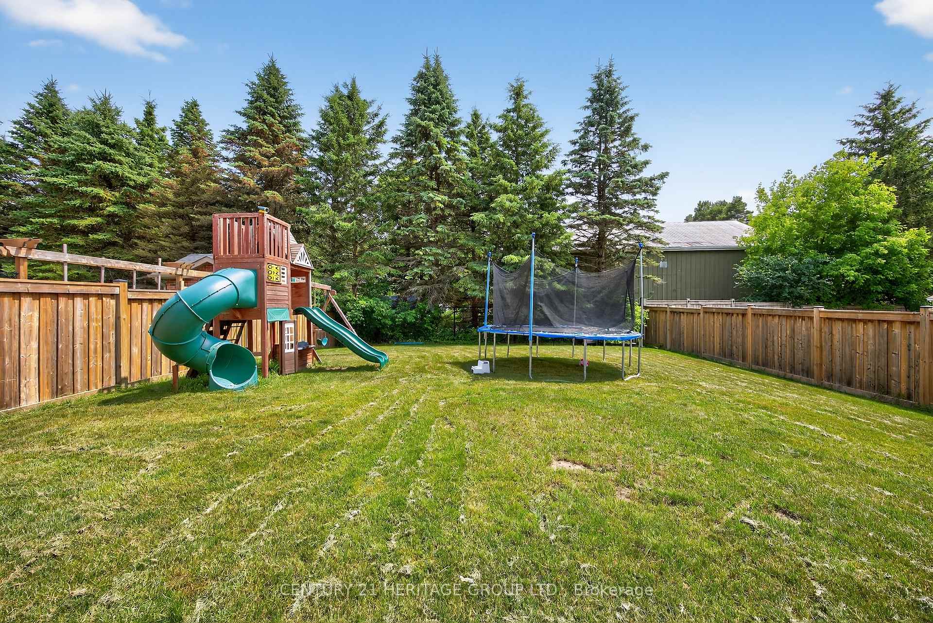 Photo 47 of 9 Webb Trail, New Tecumseth, Tottenham — HOMEH