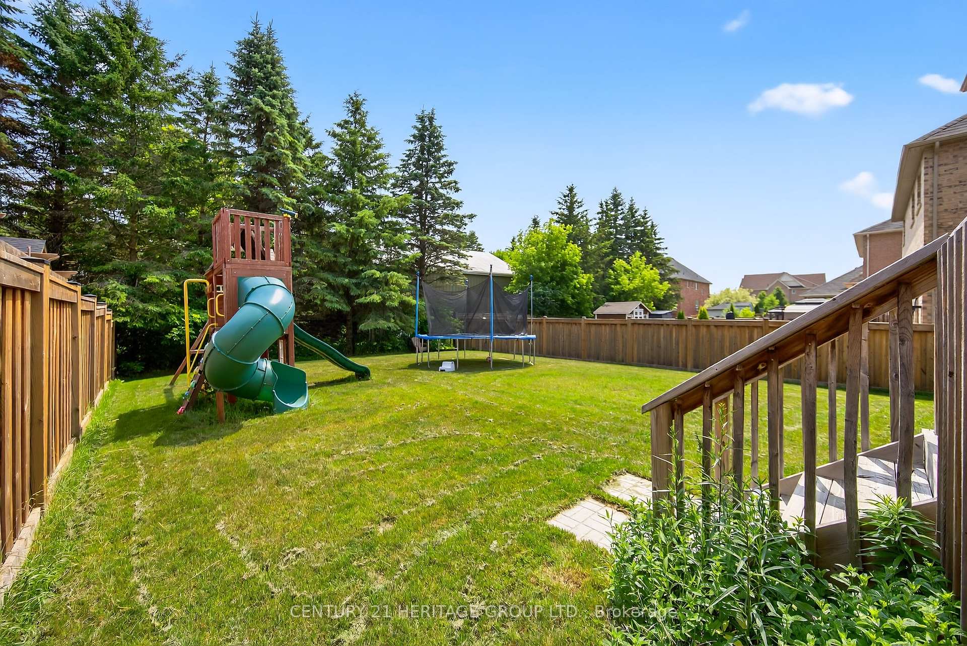Photo 48 of 9 Webb Trail, New Tecumseth, Tottenham — HOMEH