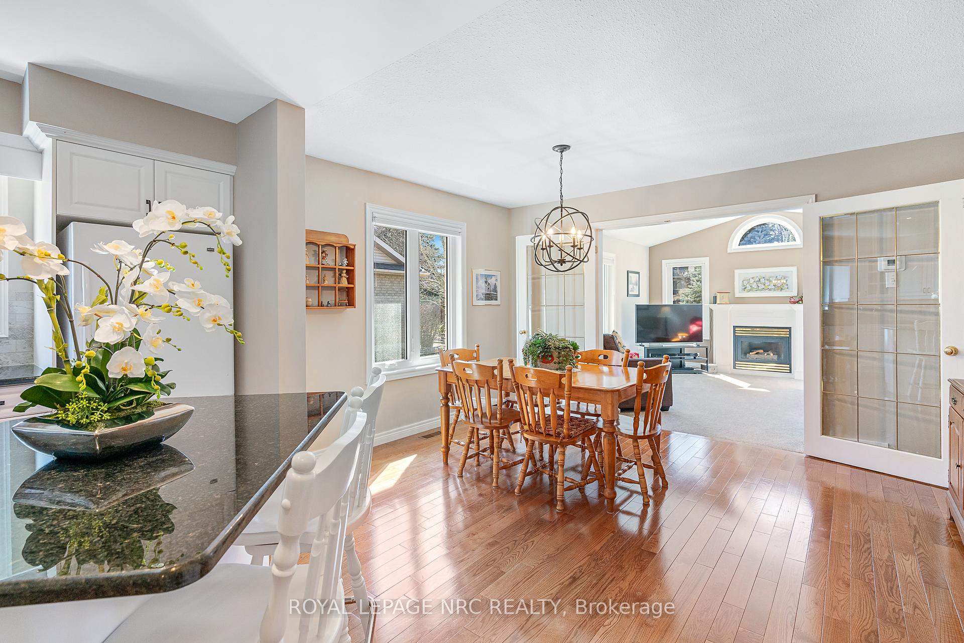 Photo 12 of 26 Stonegate Place, Pelham, Fonthill — HOMEH