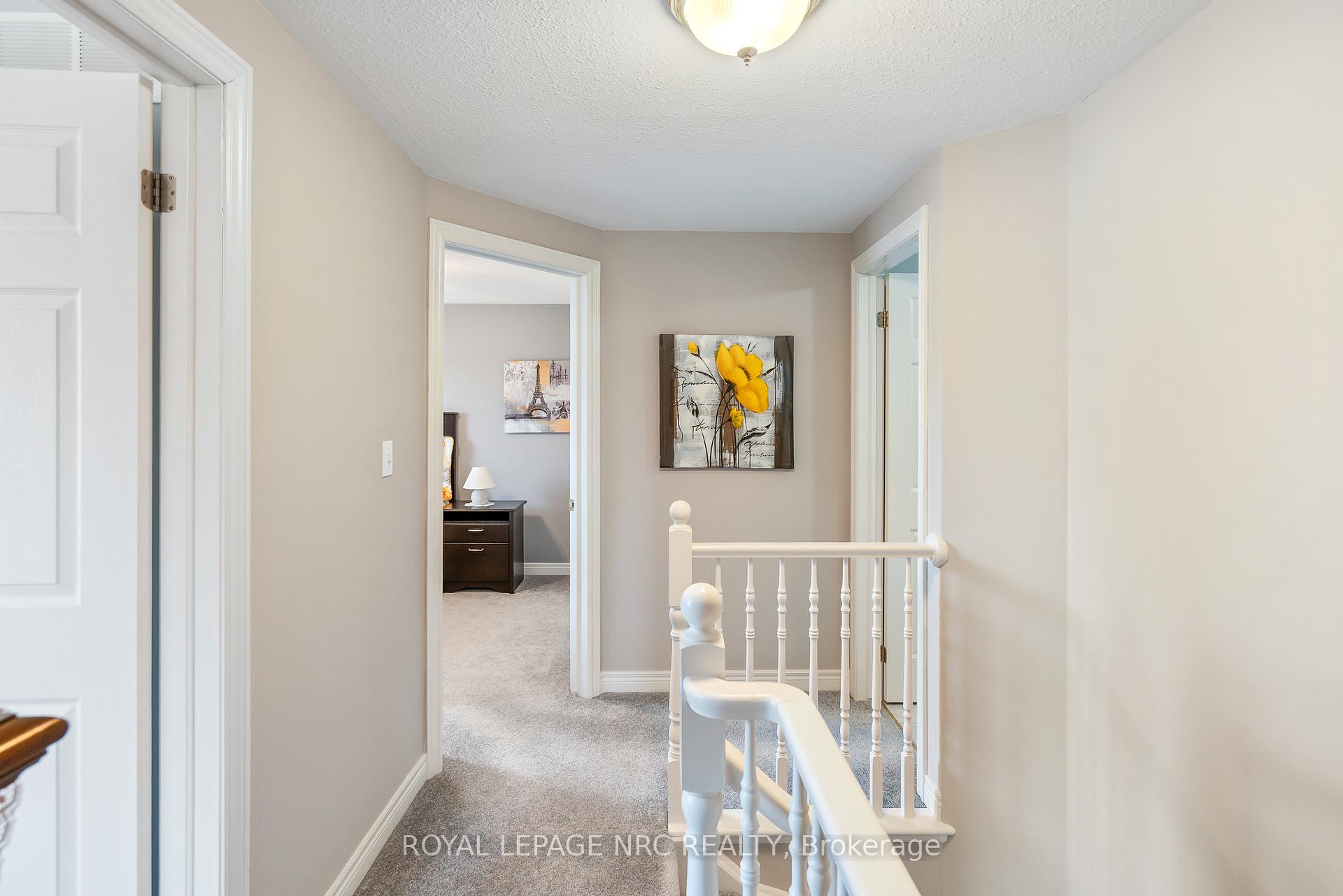 Photo 17 of 26 Stonegate Place, Pelham, Fonthill — HOMEH
