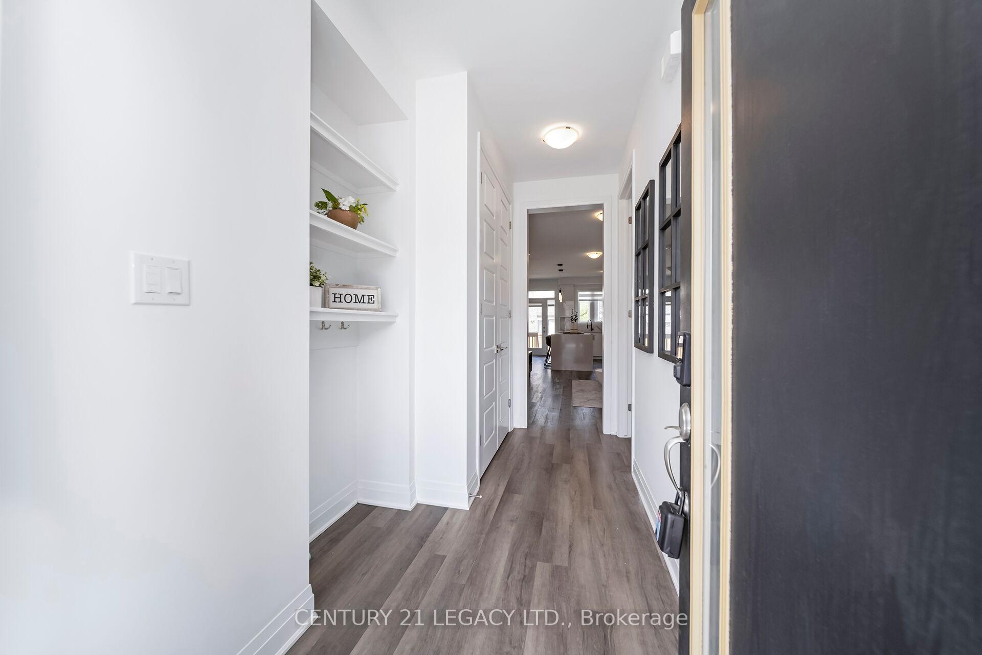 Photo 4 of 1742 Thames Circle, Milton, Bowes — HOMEH