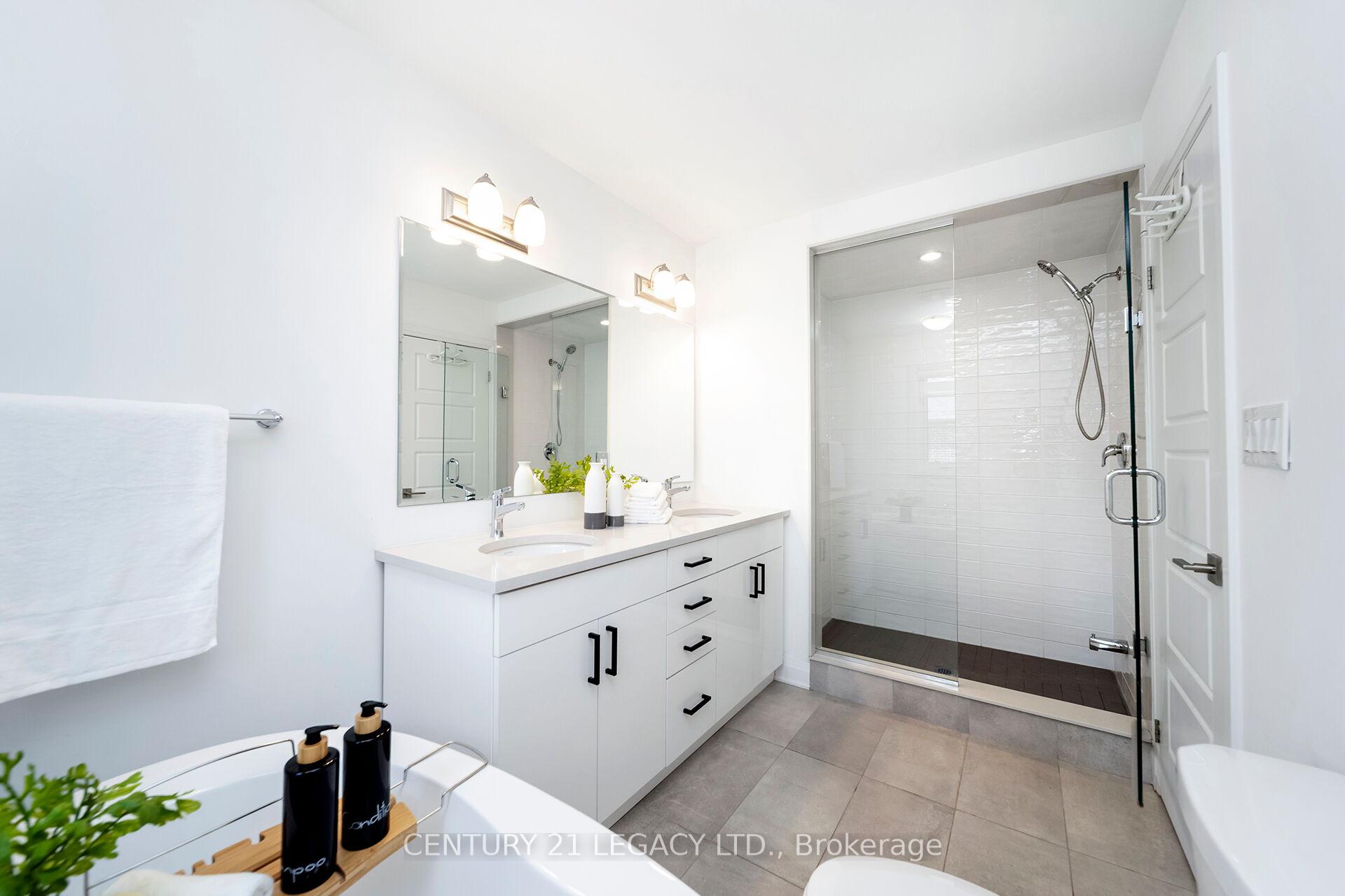 Photo 13 of 1742 Thames Circle, Milton, Bowes — HOMEH
