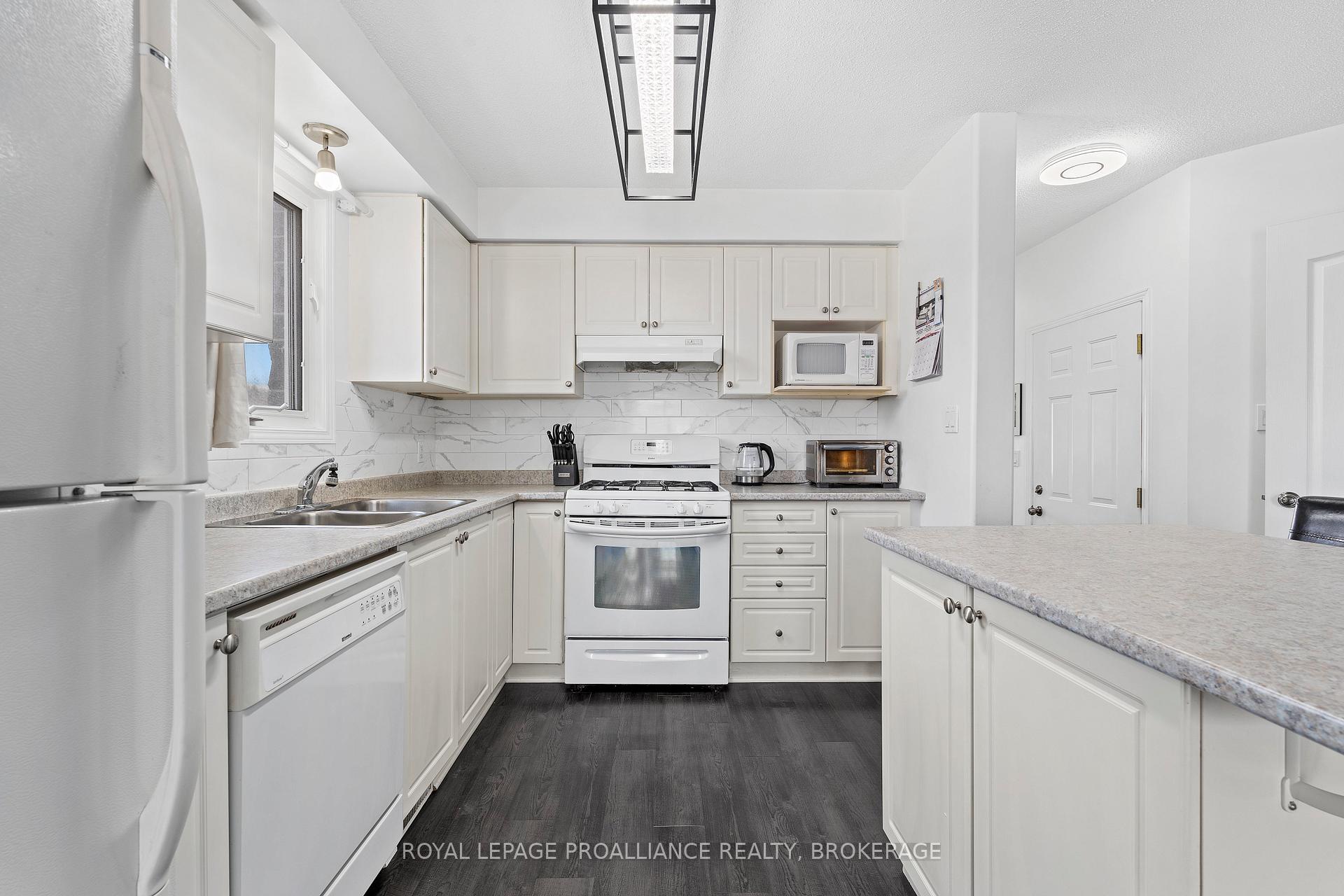 Photo 14 of 1199 Pixley Place, Kingston, East Gardiners Rd — HOMEH