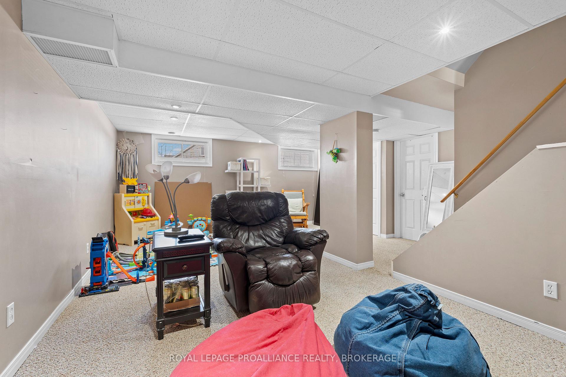 Photo 29 of 1199 Pixley Place, Kingston, East Gardiners Rd — HOMEH