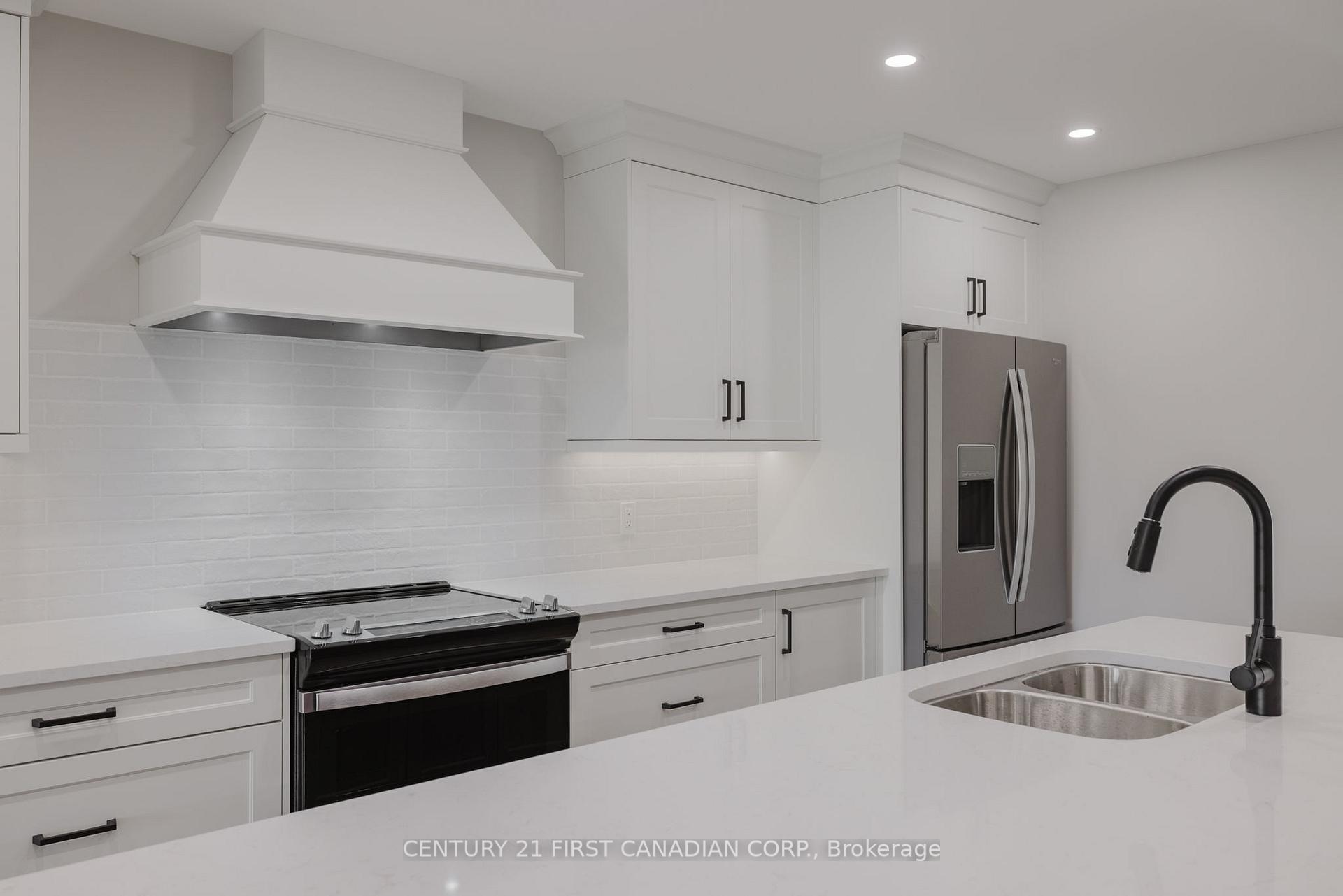 Photo 10 of 21 Sheldabren Street, North Middlesex, Alisa Craig — HOMEH