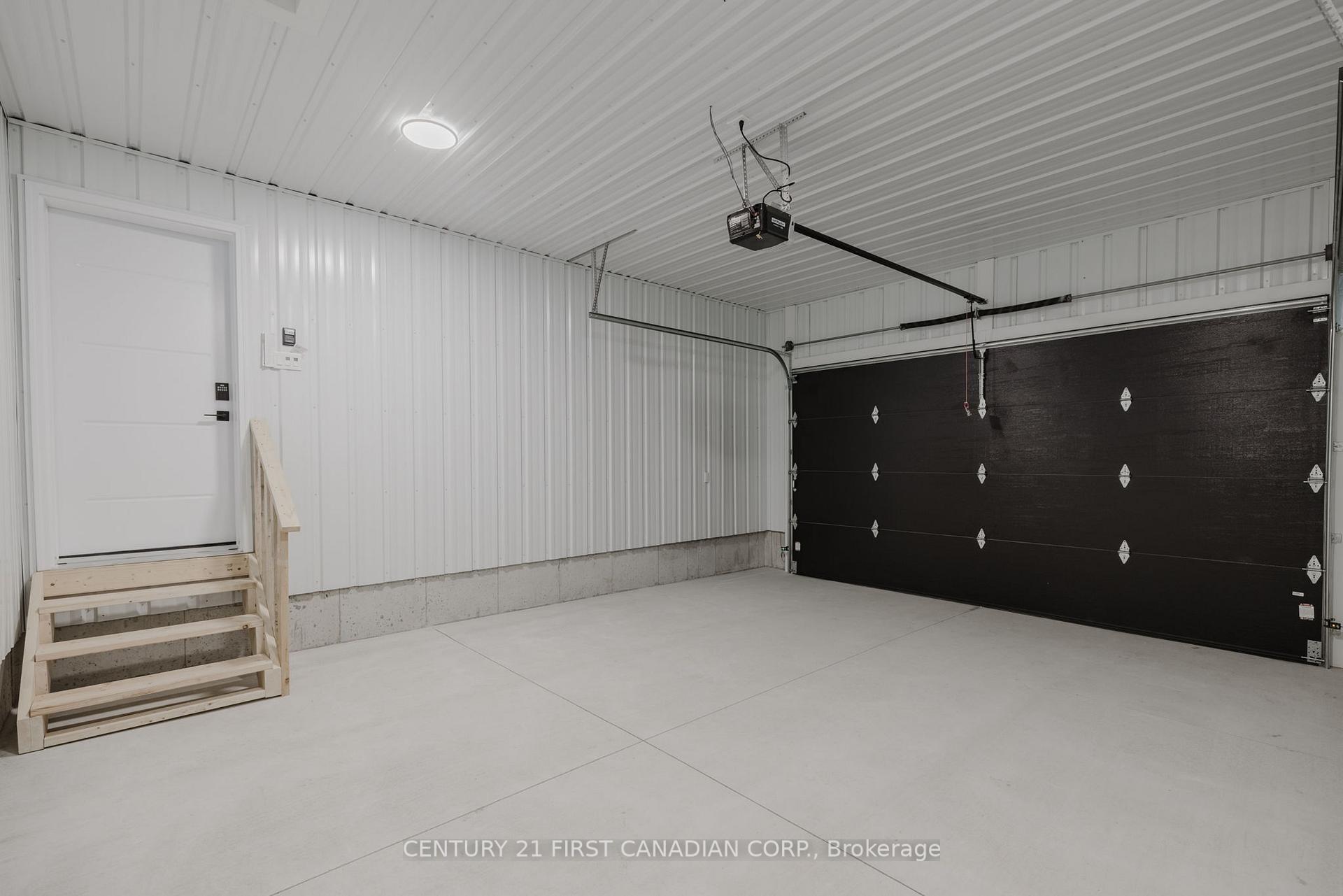Photo 31 of 21 Sheldabren Street, North Middlesex, Alisa Craig — HOMEH