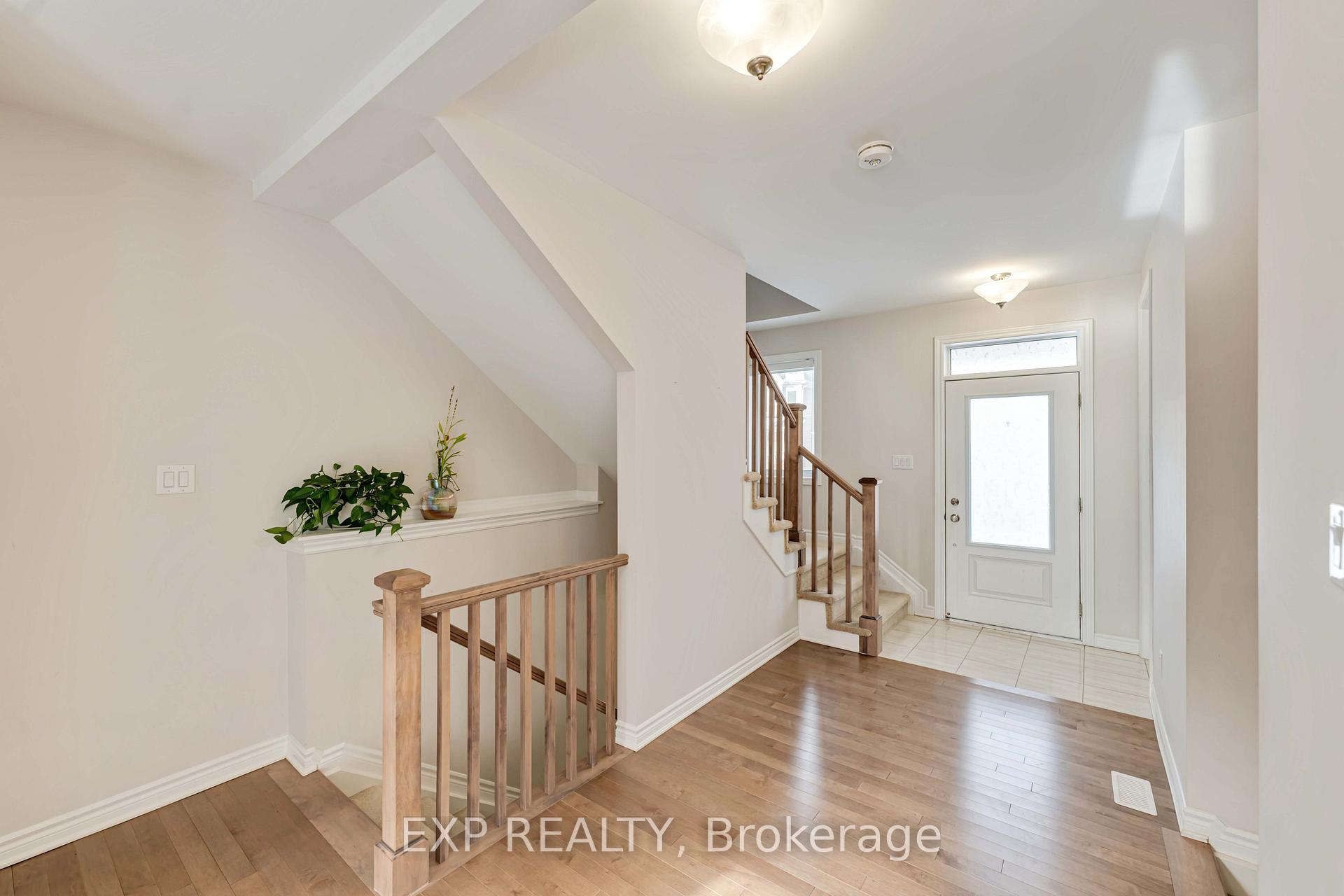 Photo 4 of 170 Aubrais Crescent, Ottawa, Chapel Hill South - Orleans Village — HOMEH