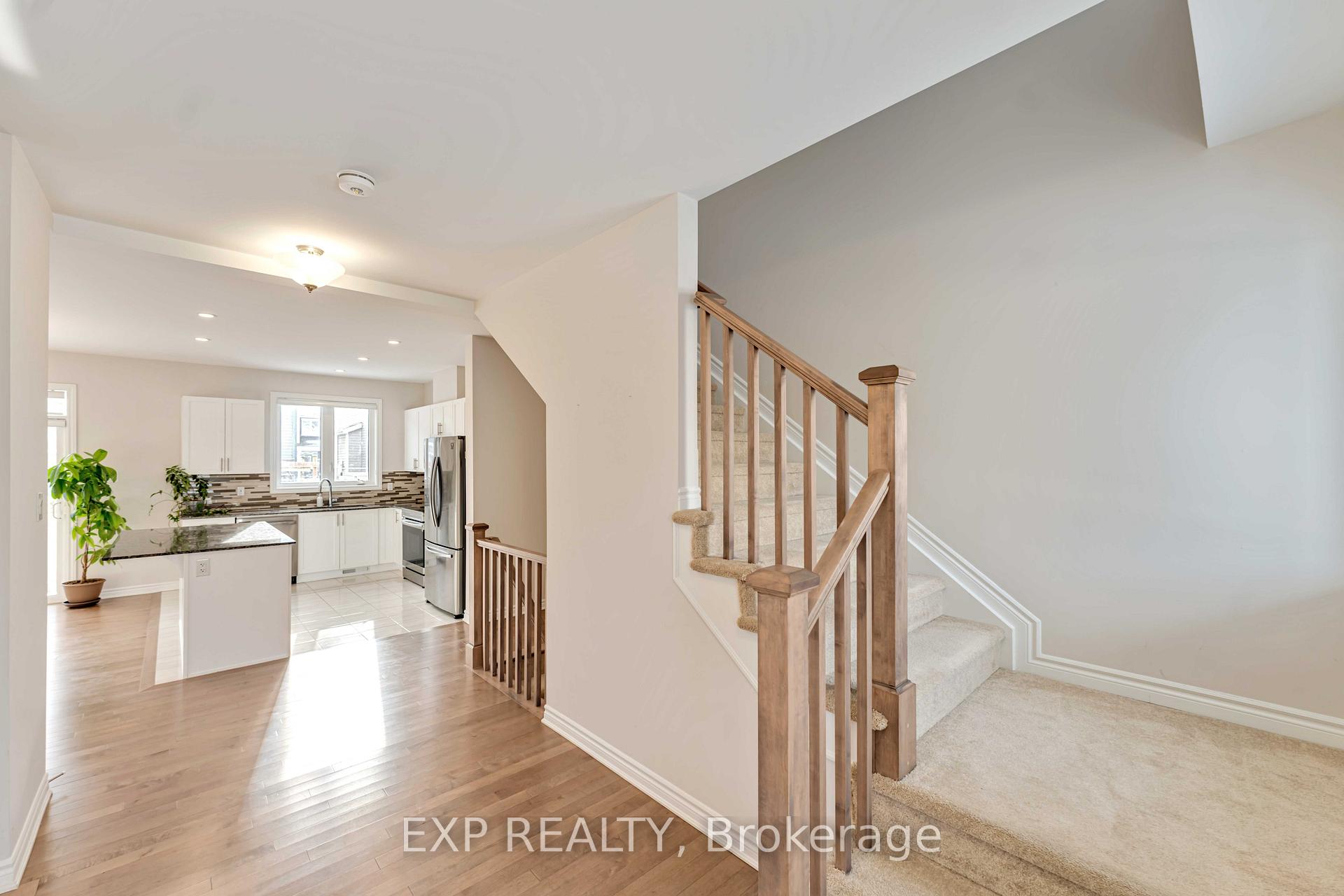 Photo 6 of 170 Aubrais Crescent, Ottawa, Chapel Hill South - Orleans Village — HOMEH