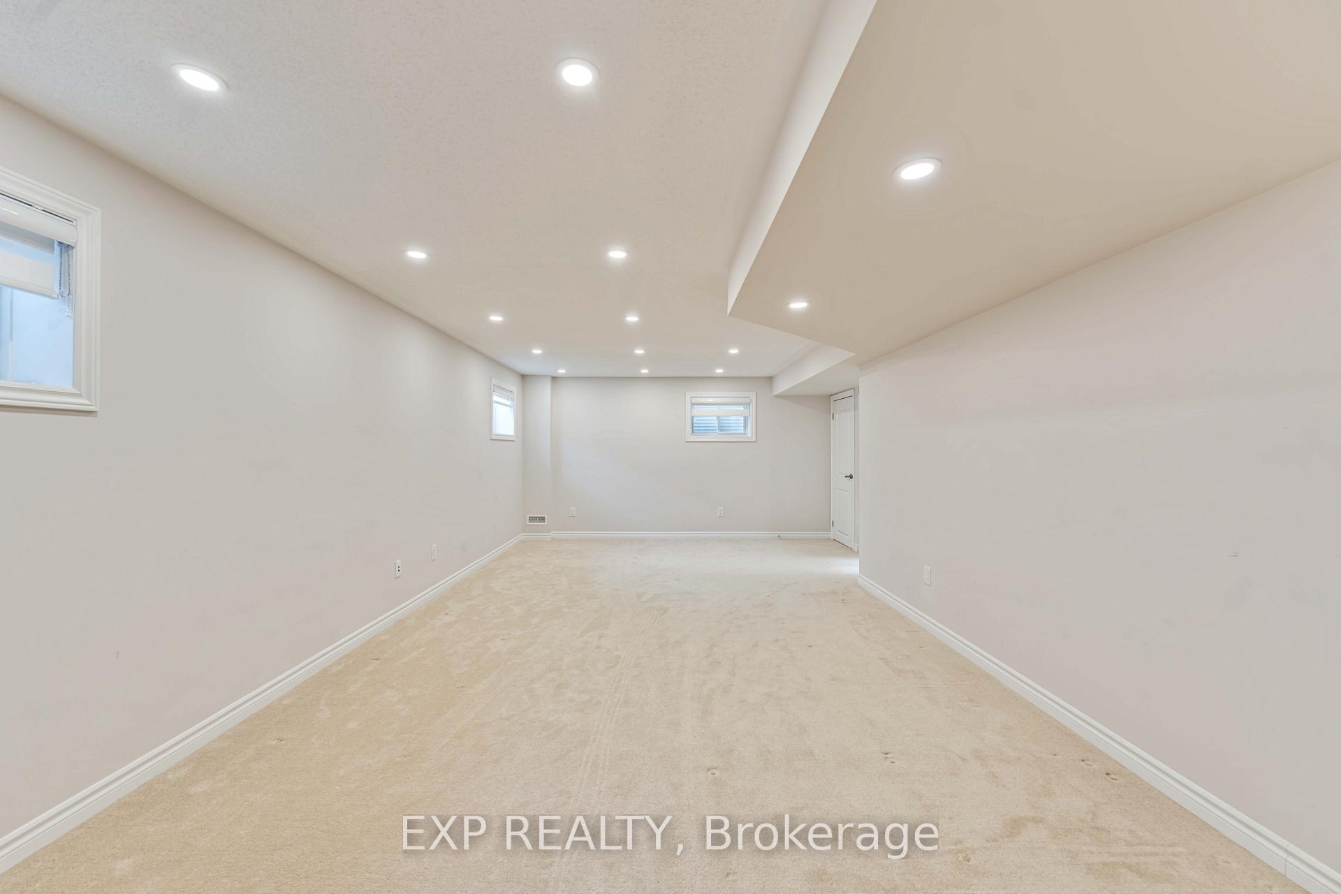 Photo 29 of 170 Aubrais Crescent, Ottawa, Chapel Hill South - Orleans Village — HOMEH