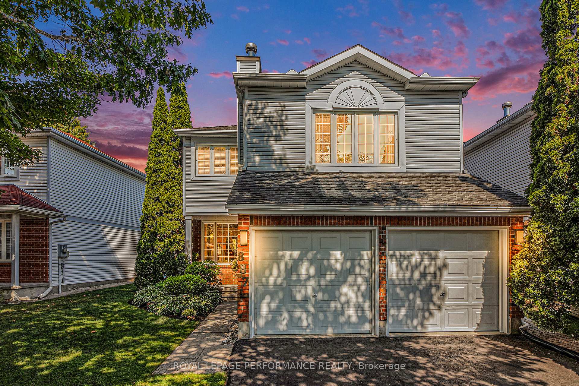Photo 2 of 887 Bideford Street, Ottawa, Fallingbrook/Ridgemount — HOMEH