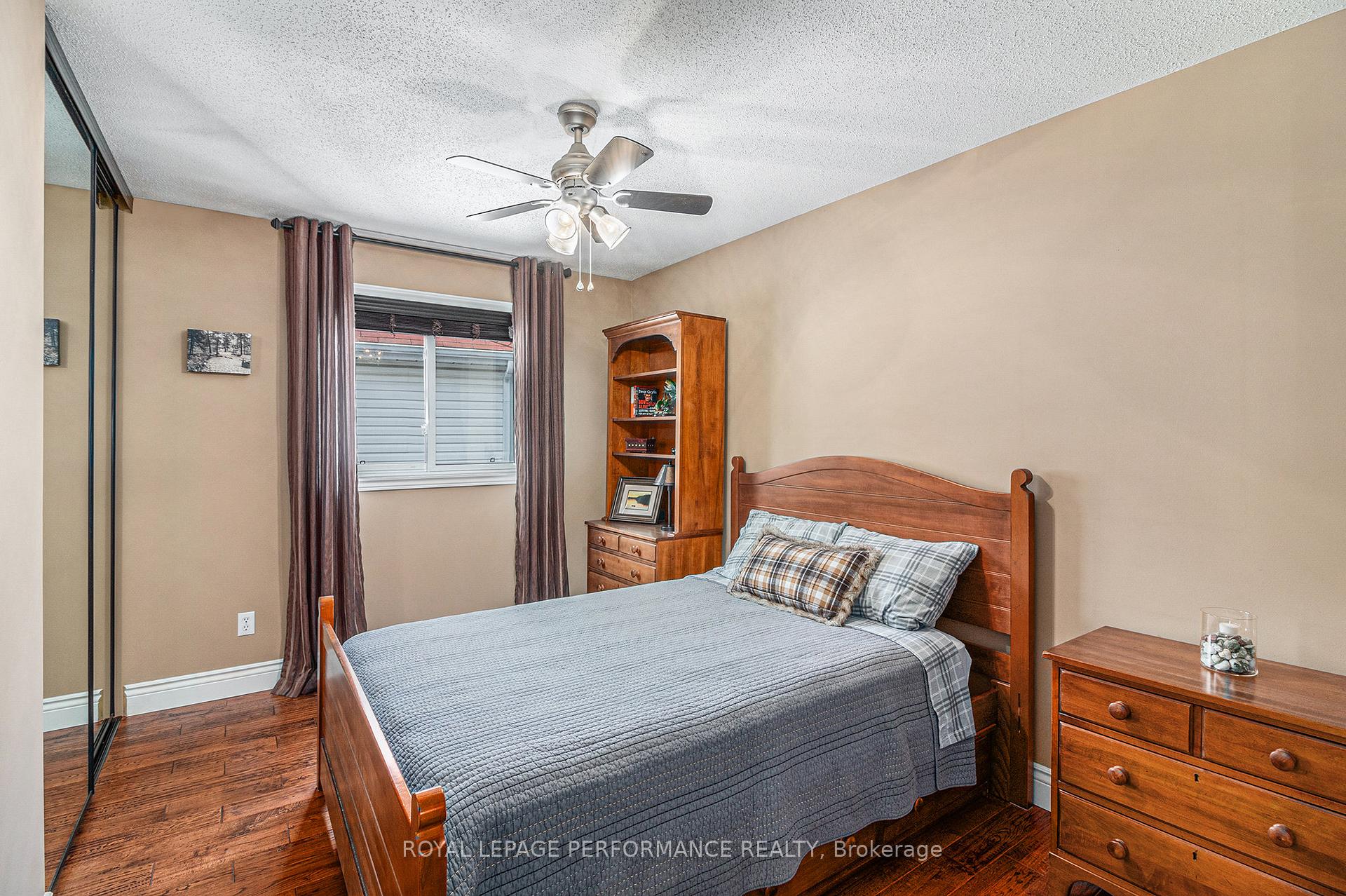 Photo 21 of 887 Bideford Street, Ottawa, Fallingbrook/Ridgemount — HOMEH