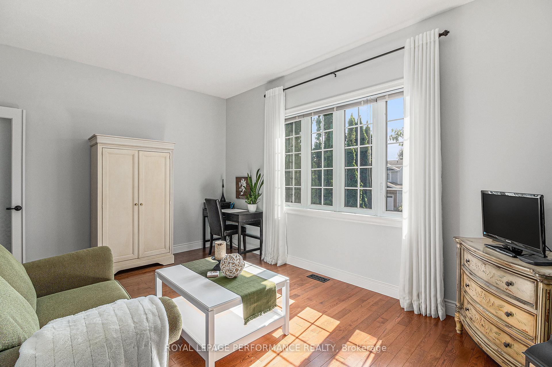 Photo 24 of 887 Bideford Street, Ottawa, Fallingbrook/Ridgemount — HOMEH