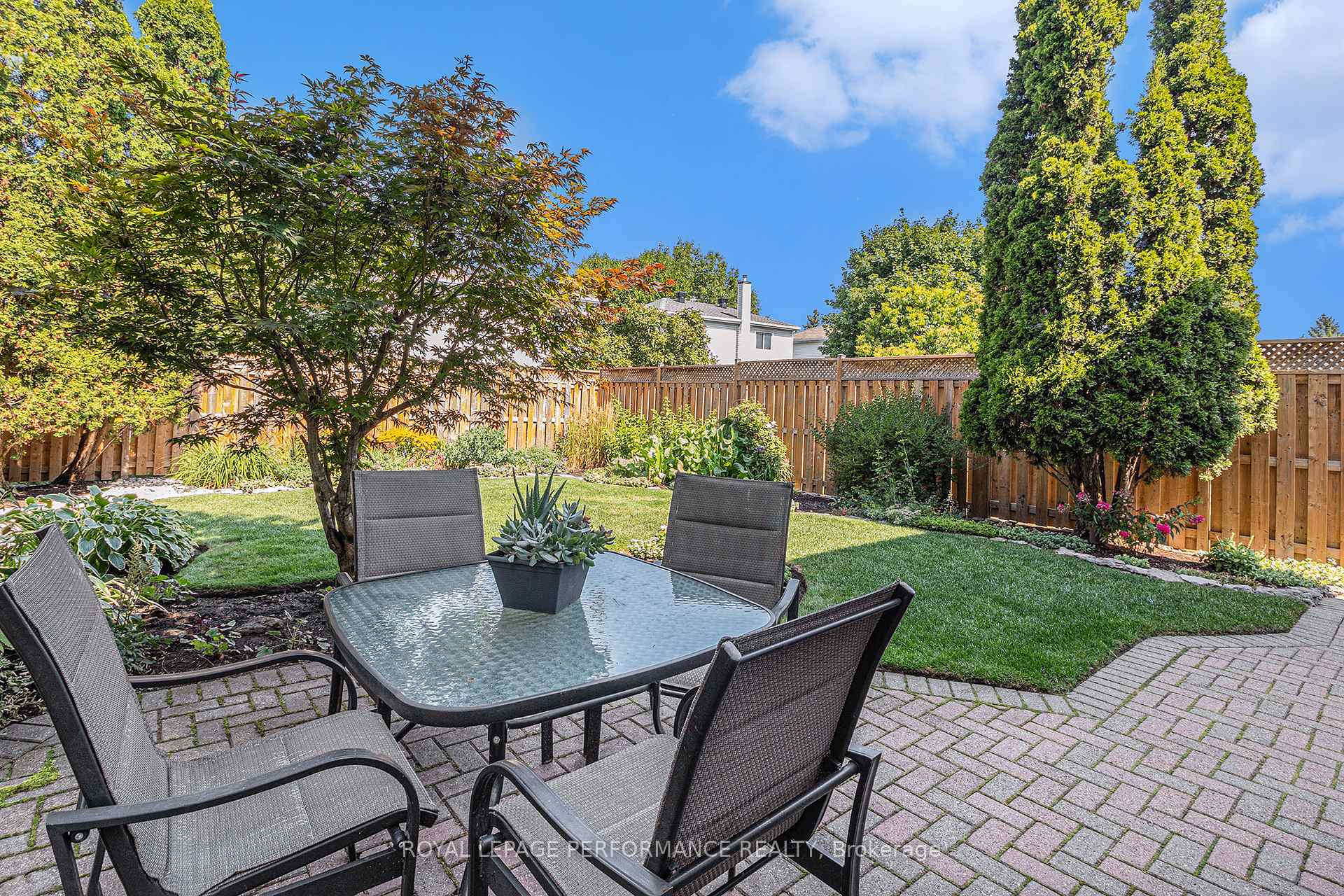 Photo 30 of 887 Bideford Street, Ottawa, Fallingbrook/Ridgemount — HOMEH