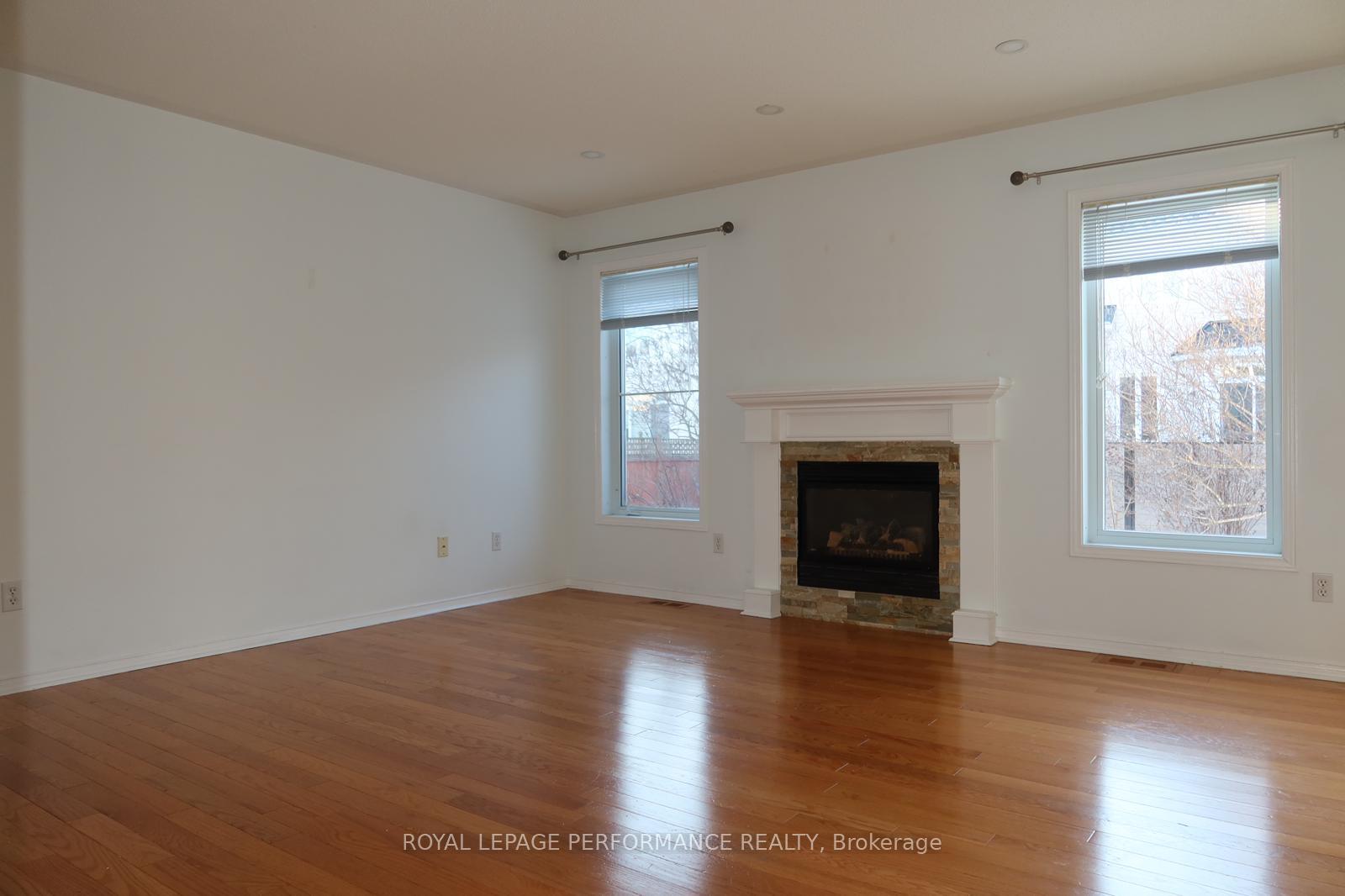 Photo 5 of 2242 Des Grands Champs Way, Ottawa, Chapel Hill South - Orleans Village — HOMEH