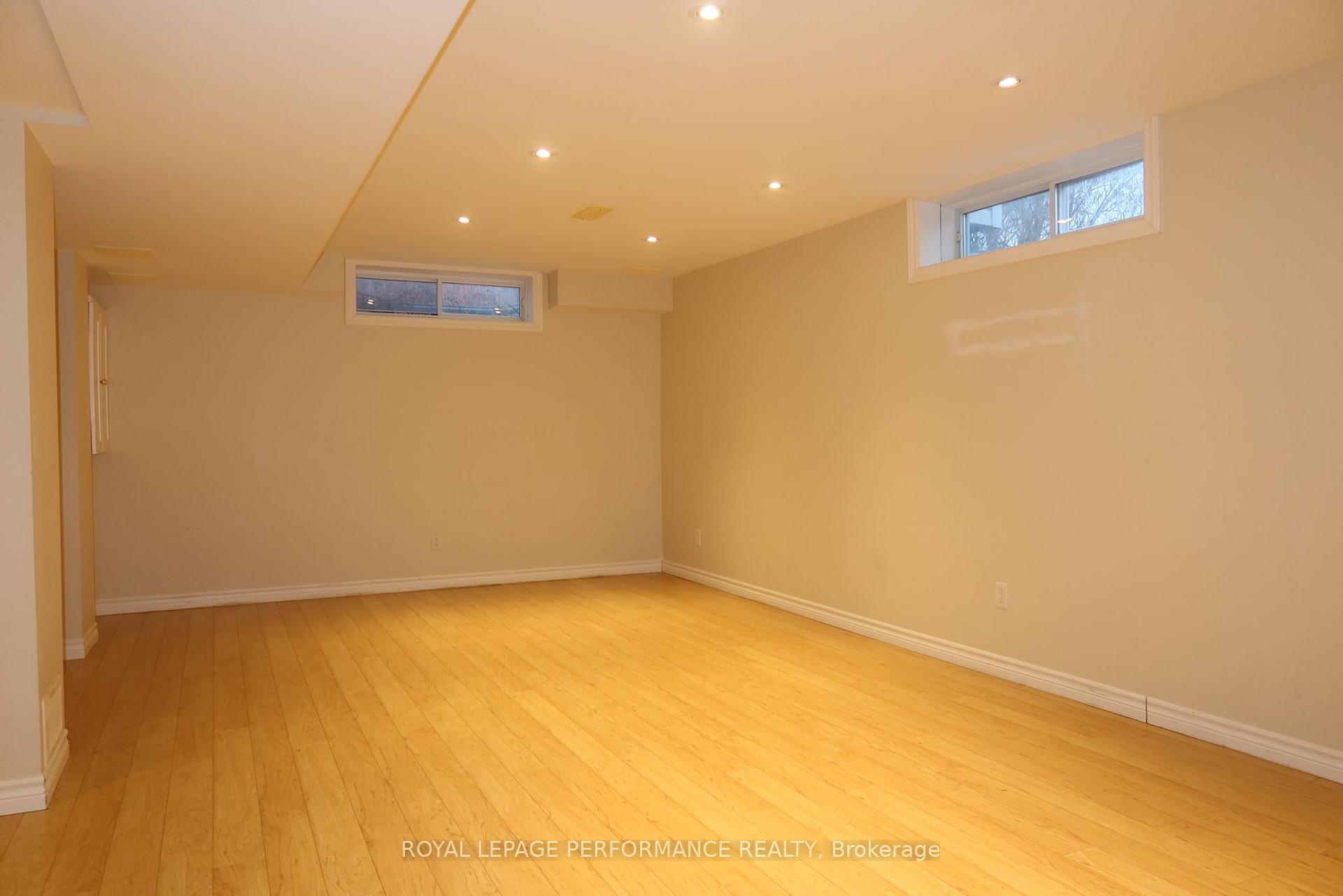 Photo 15 of 2242 Des Grands Champs Way, Ottawa, Chapel Hill South - Orleans Village — HOMEH
