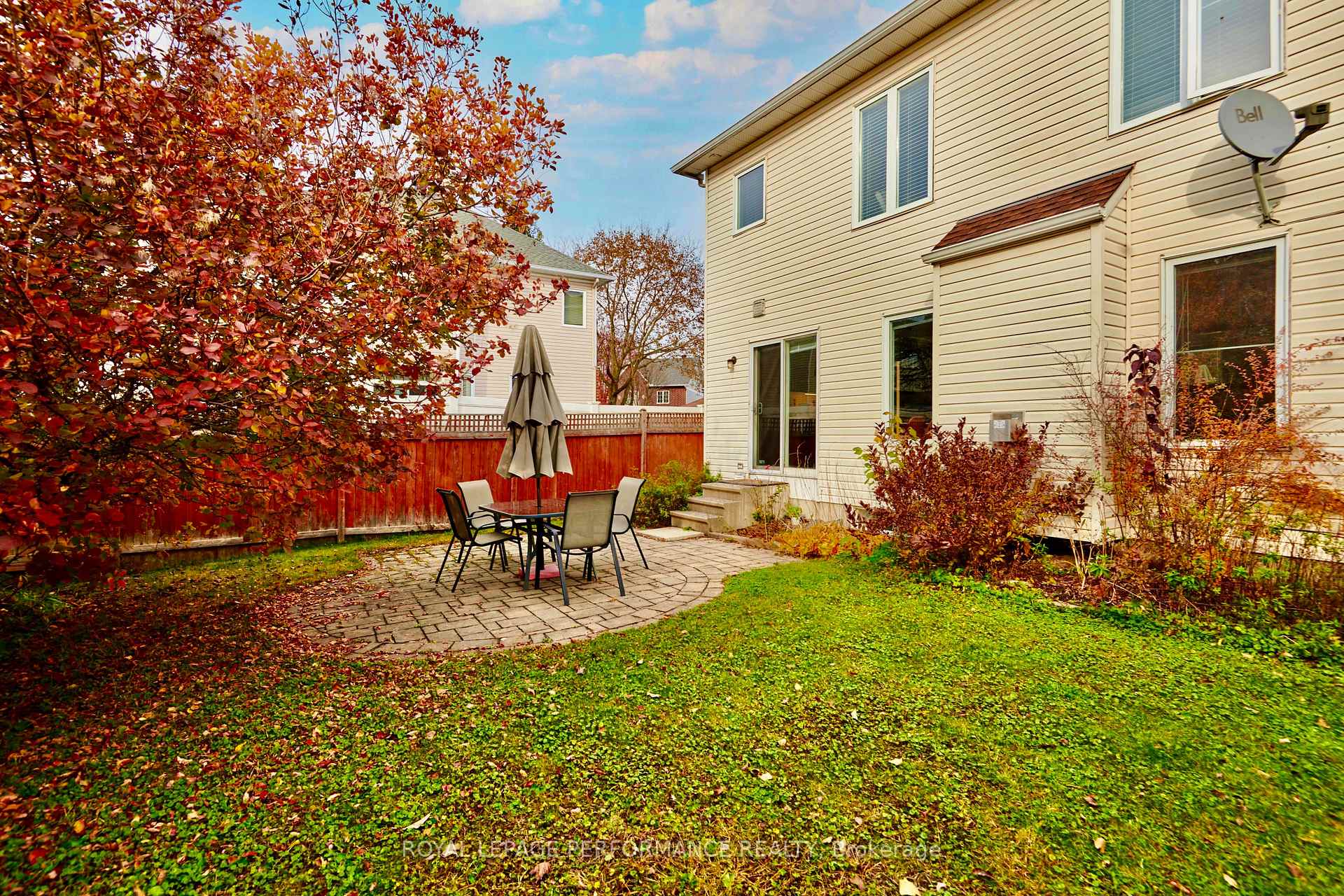 Photo 18 of 2242 Des Grands Champs Way, Ottawa, Chapel Hill South - Orleans Village — HOMEH