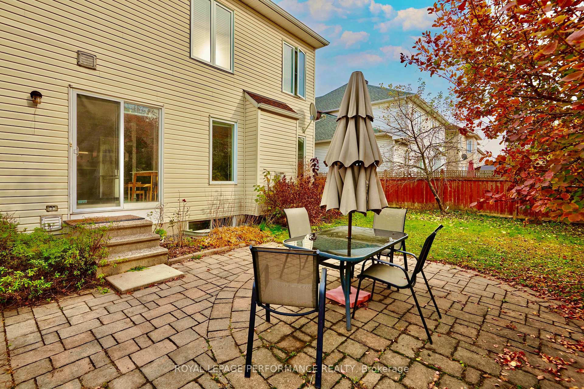 Photo 19 of 2242 Des Grands Champs Way, Ottawa, Chapel Hill South - Orleans Village — HOMEH
