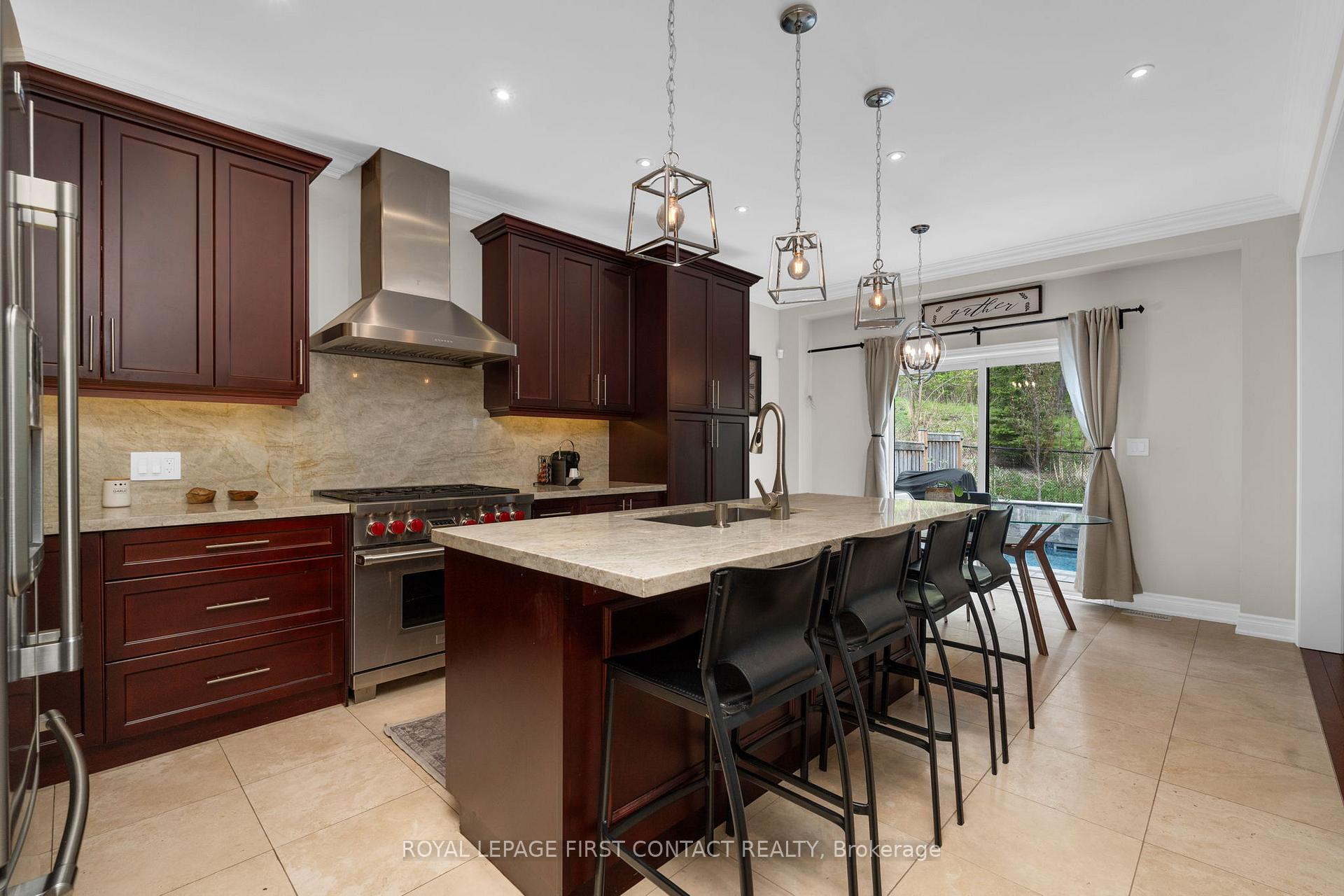 Photo 7 of 798 Prest Way, Newmarket, Woodland Hill — HOMEH