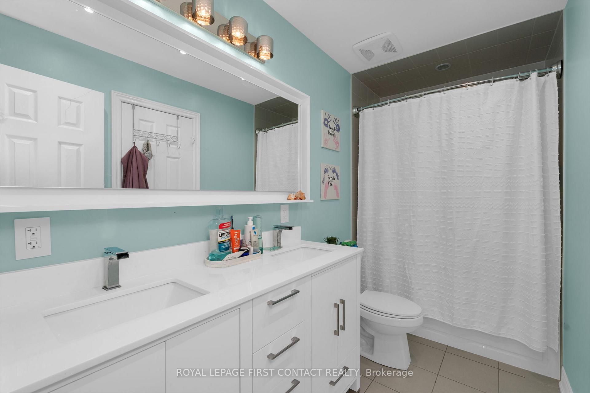 Photo 20 of 798 Prest Way, Newmarket, Woodland Hill — HOMEH