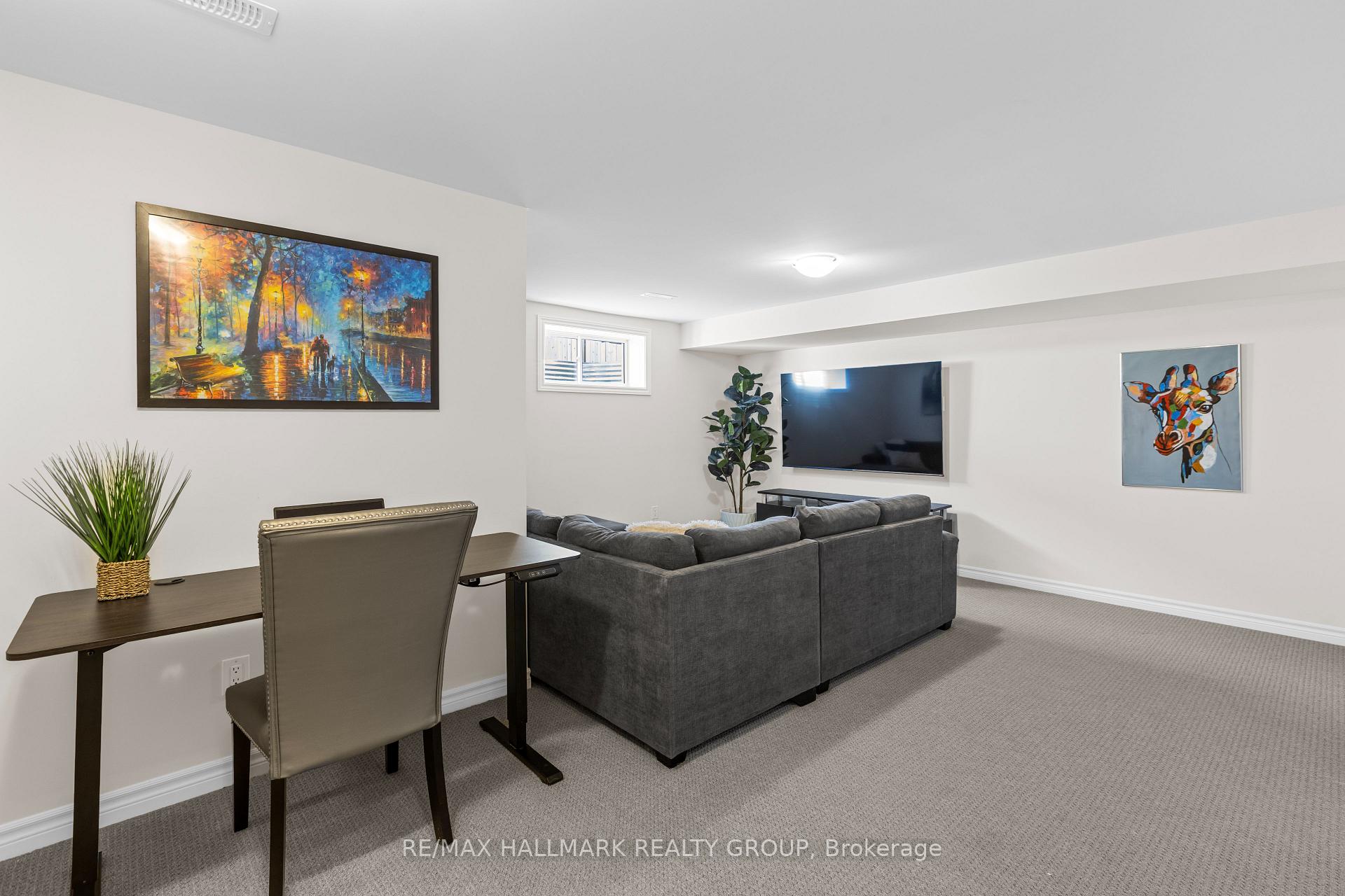 Photo 33 of 948 Socca Crescent, Ottawa, Notting Hill/Summerside — HOMEH