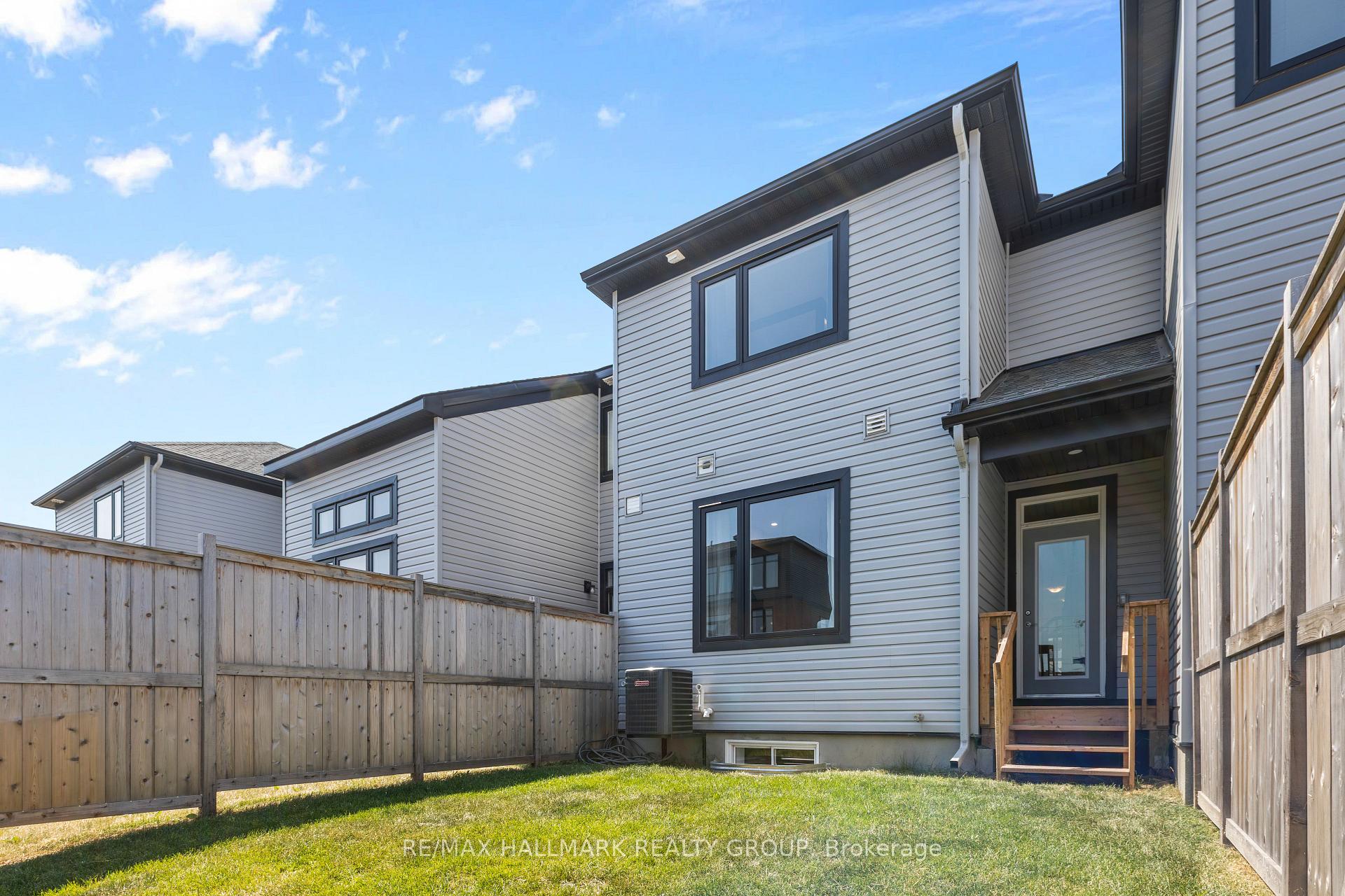Photo 38 of 948 Socca Crescent, Ottawa, Notting Hill/Summerside — HOMEH