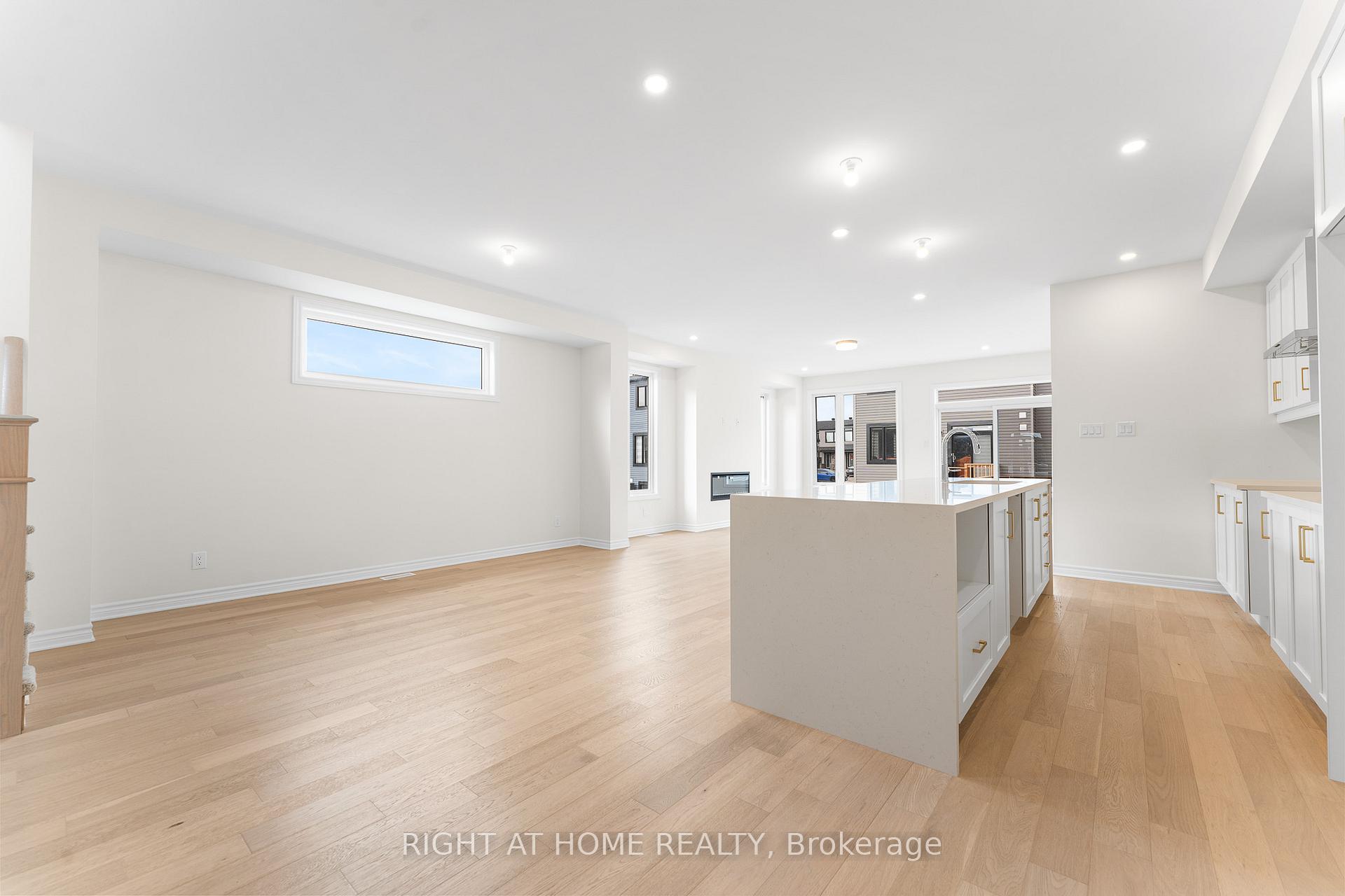 Photo 12 of 118 Lumen Place, Ottawa, Chapel Hill South - Orleans Village — HOMEH