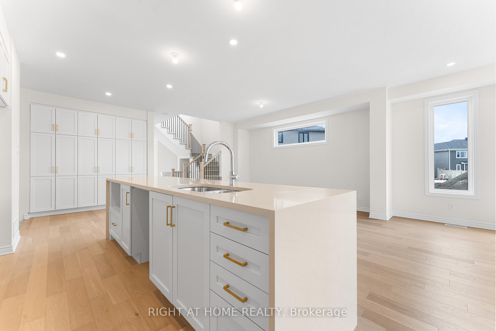 Photo 20 of 118 Lumen Place, Ottawa, Chapel Hill South - Orleans Village — HOMEH