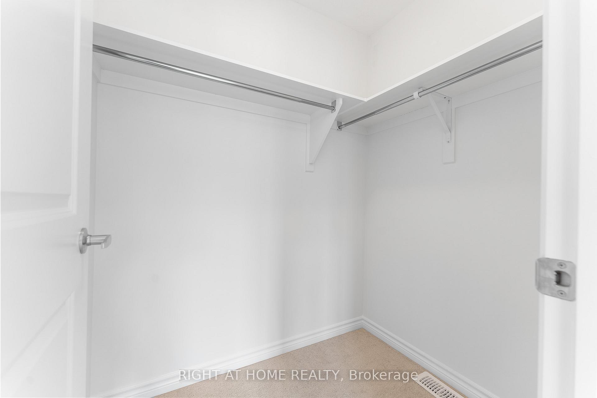 Photo 32 of 118 Lumen Place, Ottawa, Chapel Hill South - Orleans Village — HOMEH