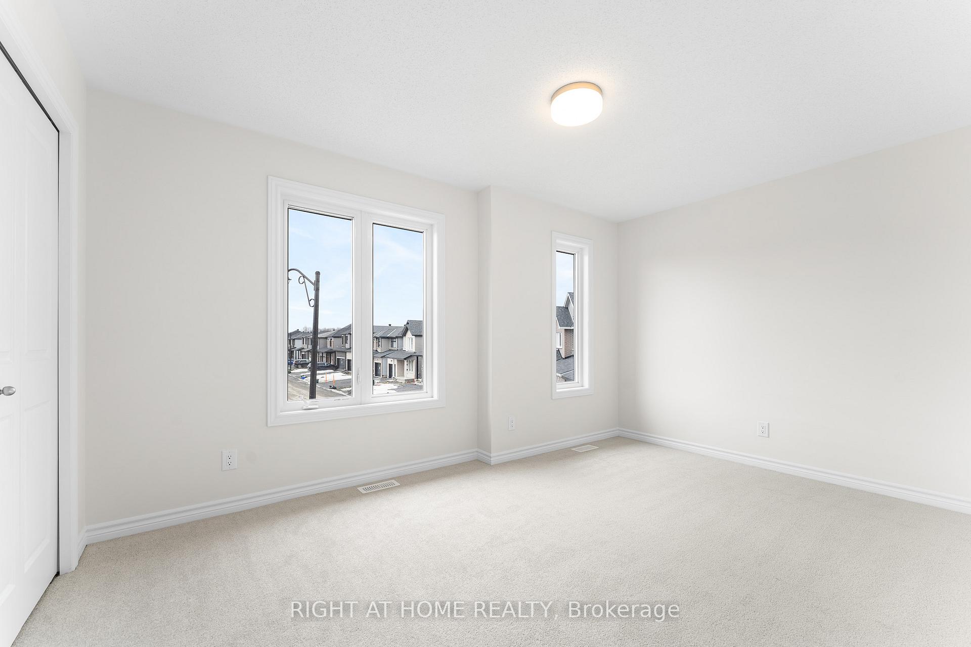 Photo 39 of 118 Lumen Place, Ottawa, Chapel Hill South - Orleans Village — HOMEH