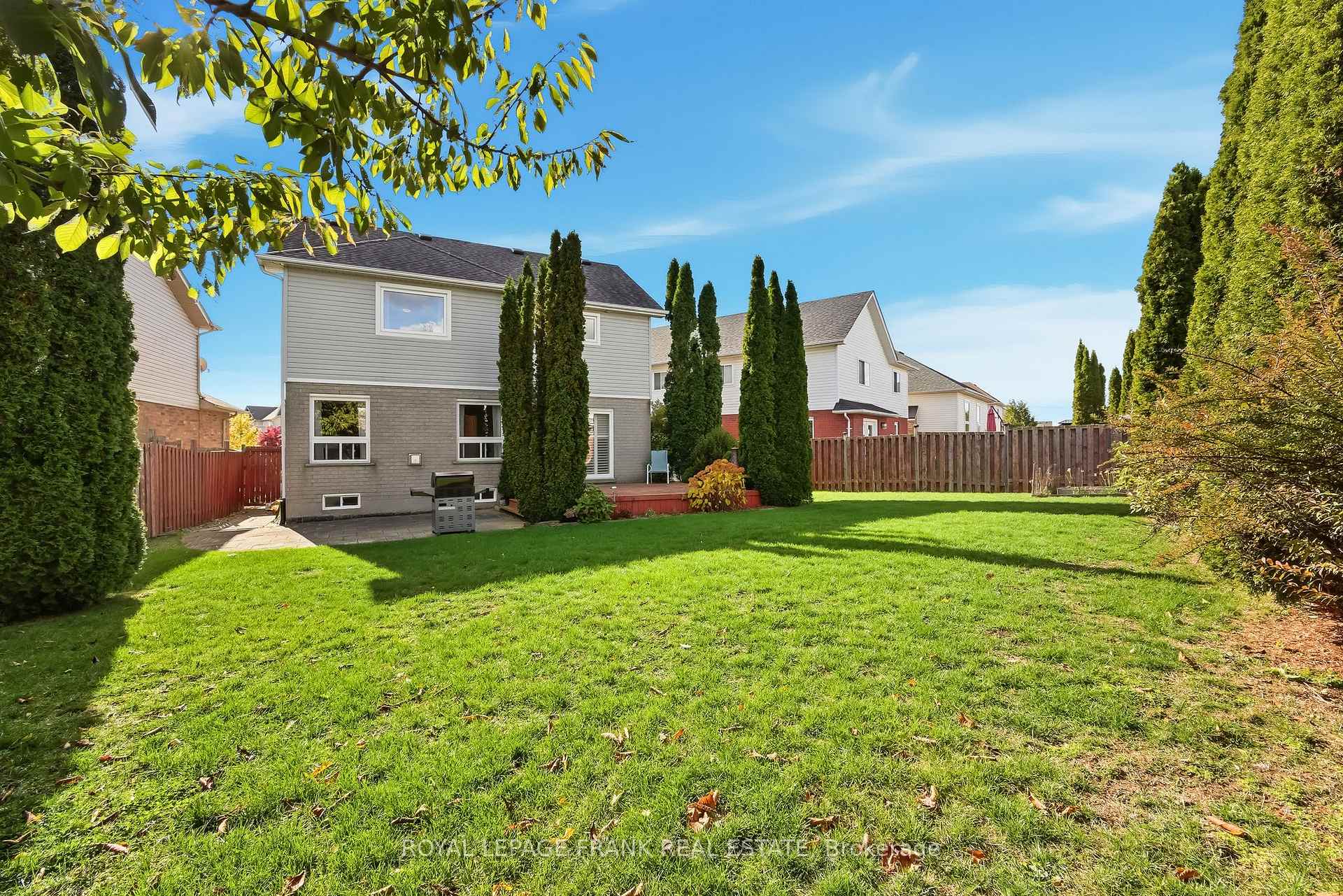 Photo 40 of 540 Woodmount Crescent, Oshawa, Samac — HOMEH