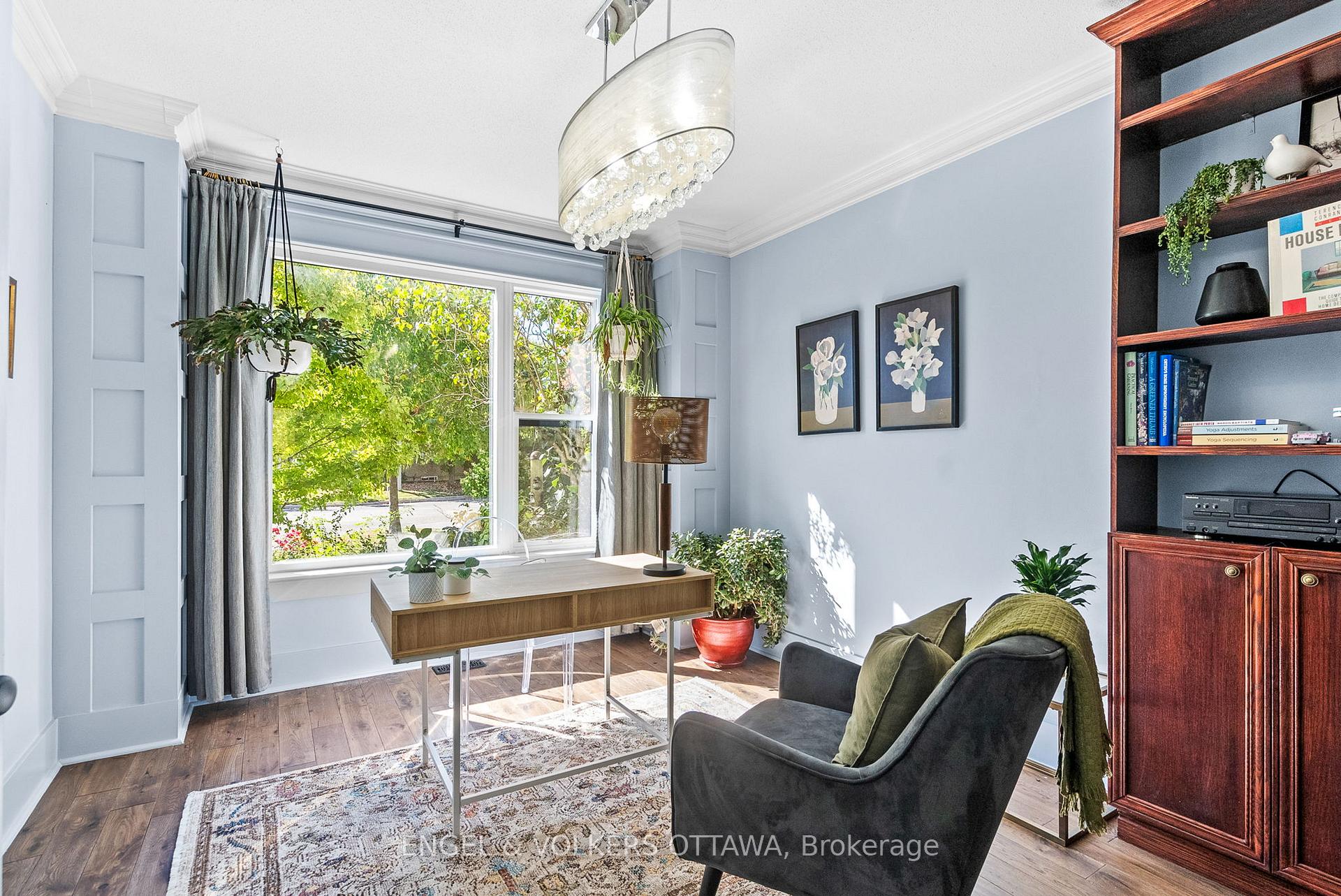 Photo 4 of 2139 Blue Willow Crescent, Ottawa, Chapel Hill South - Orleans Village — HOMEH