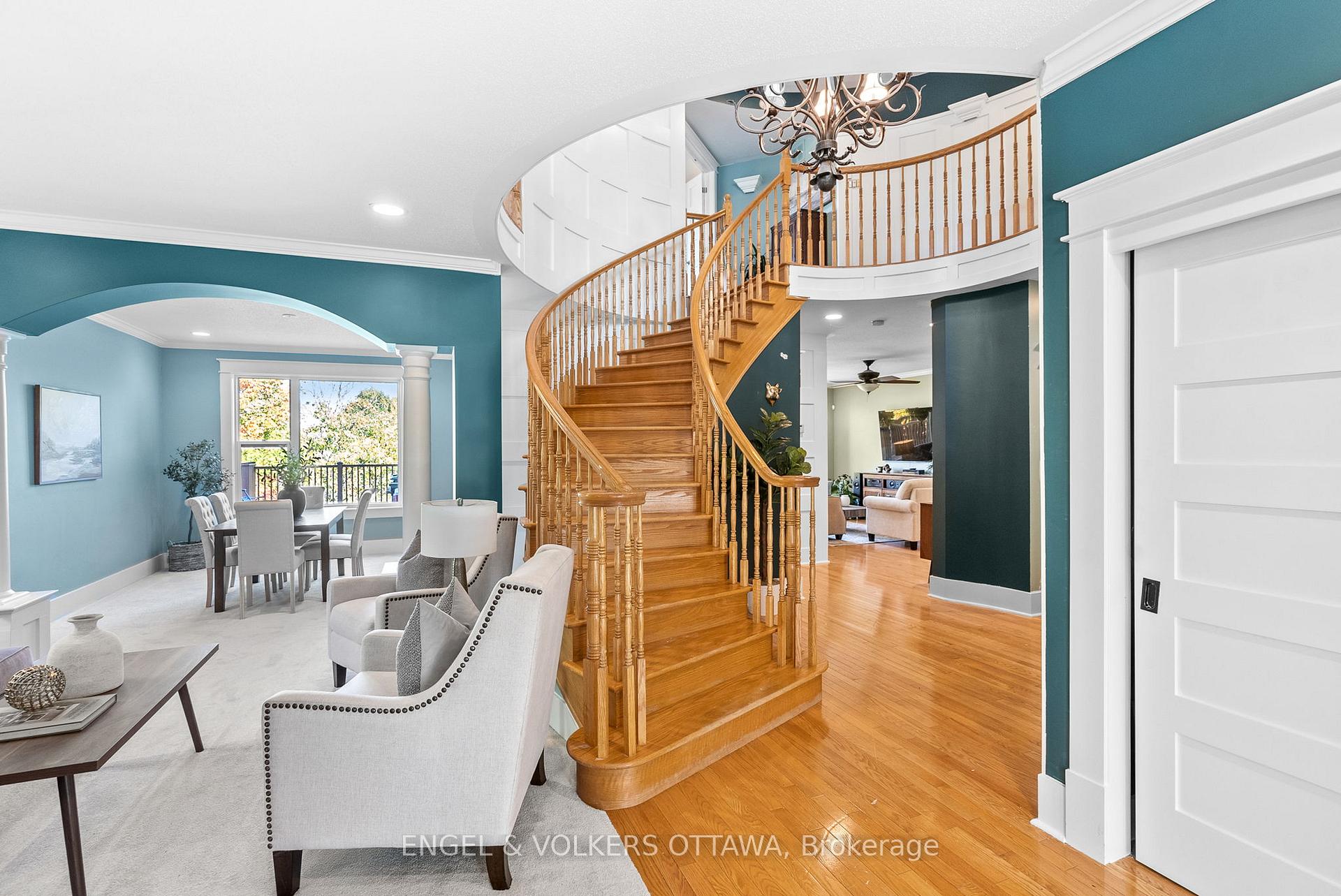 Photo 10 of 2139 Blue Willow Crescent, Ottawa, Chapel Hill South - Orleans Village — HOMEH
