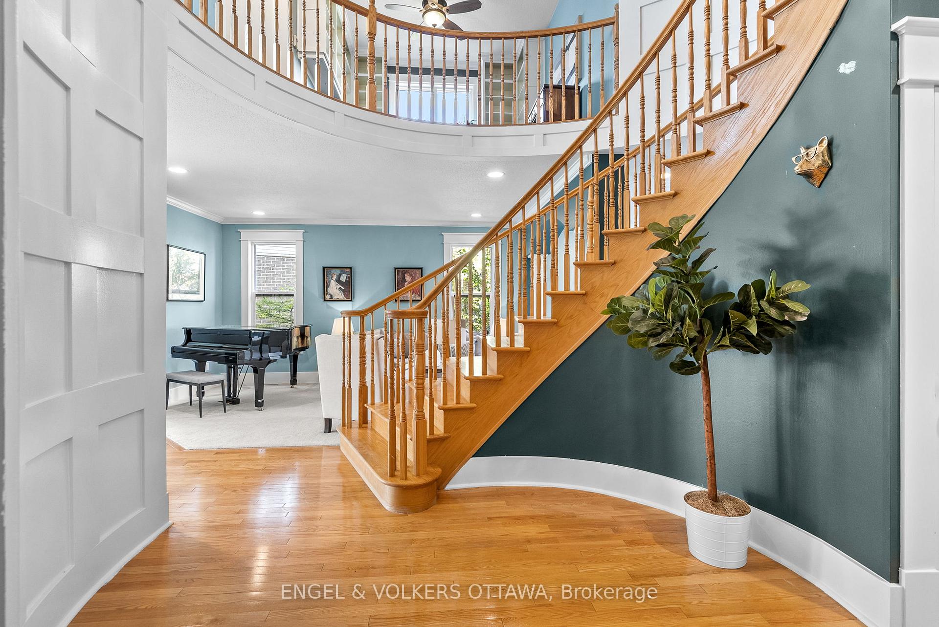 Photo 11 of 2139 Blue Willow Crescent, Ottawa, Chapel Hill South - Orleans Village — HOMEH