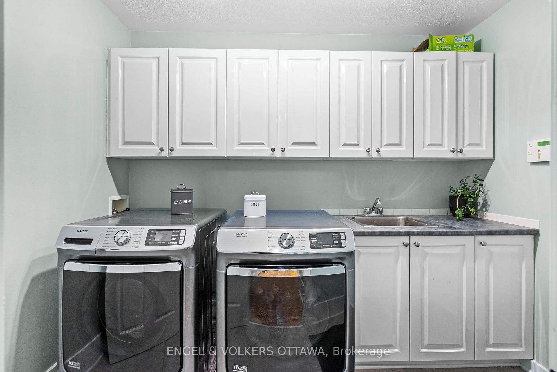 Photo 19 of 2139 Blue Willow Crescent, Ottawa, Chapel Hill South - Orleans Village — HOMEH