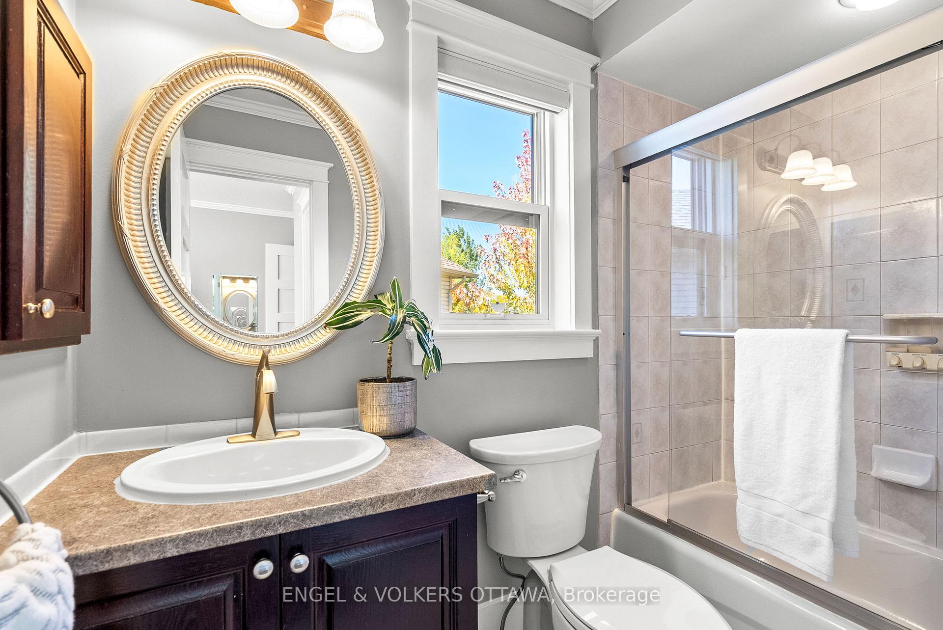 Photo 28 of 2139 Blue Willow Crescent, Ottawa, Chapel Hill South - Orleans Village — HOMEH