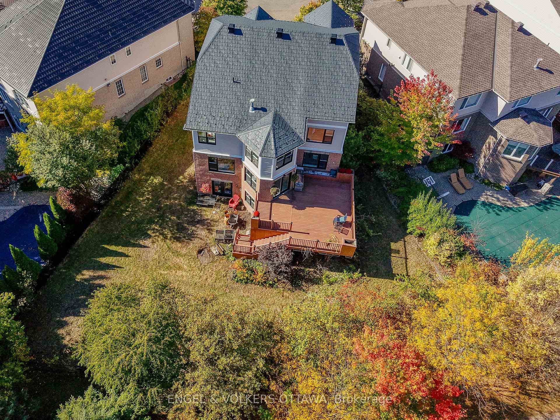 Photo 35 of 2139 Blue Willow Crescent, Ottawa, Chapel Hill South - Orleans Village — HOMEH
