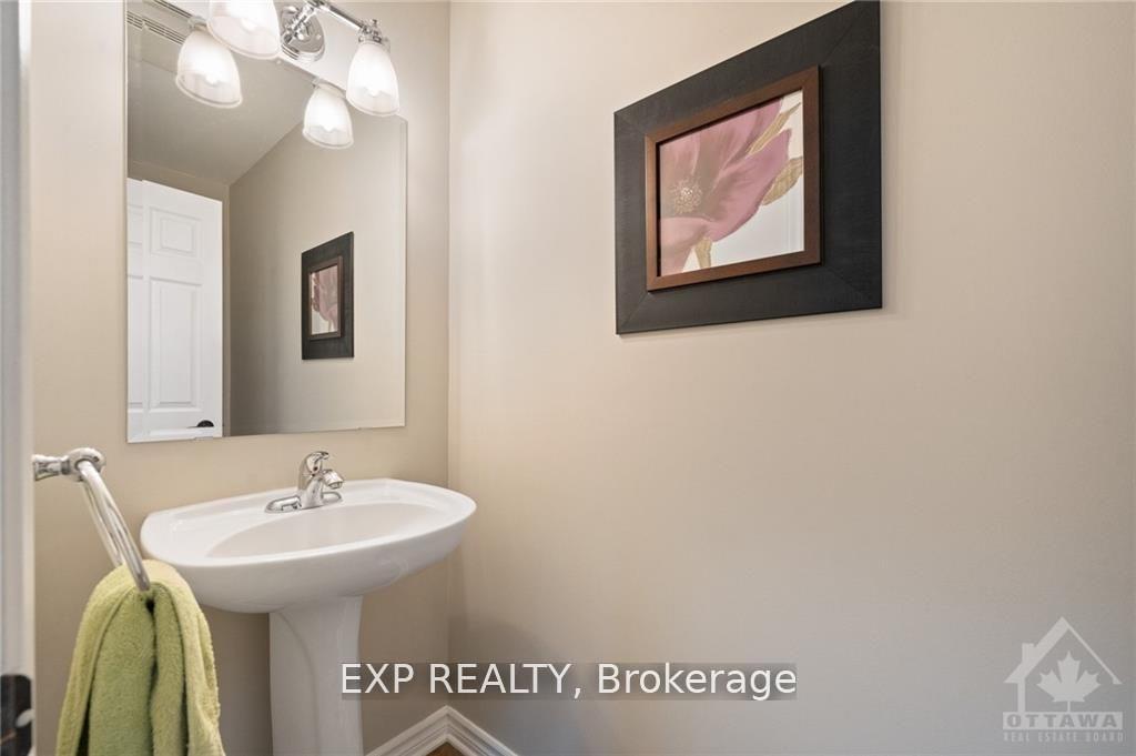 Photo 10 of 82 Branthaven Street, Ottawa, Avalon East — HOMEH