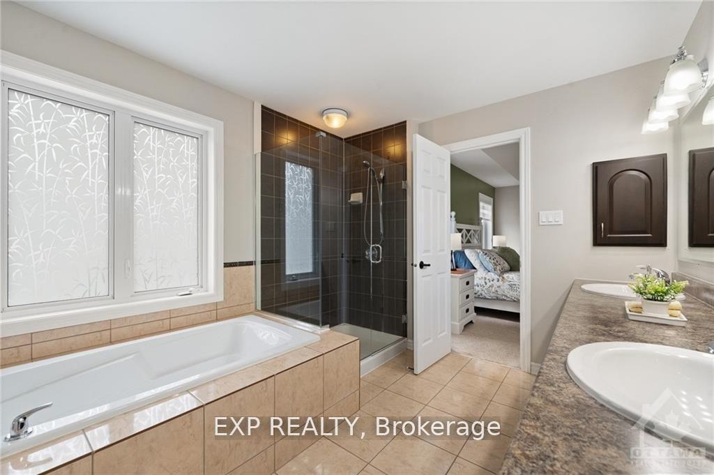 Photo 15 of 82 Branthaven Street, Ottawa, Avalon East — HOMEH