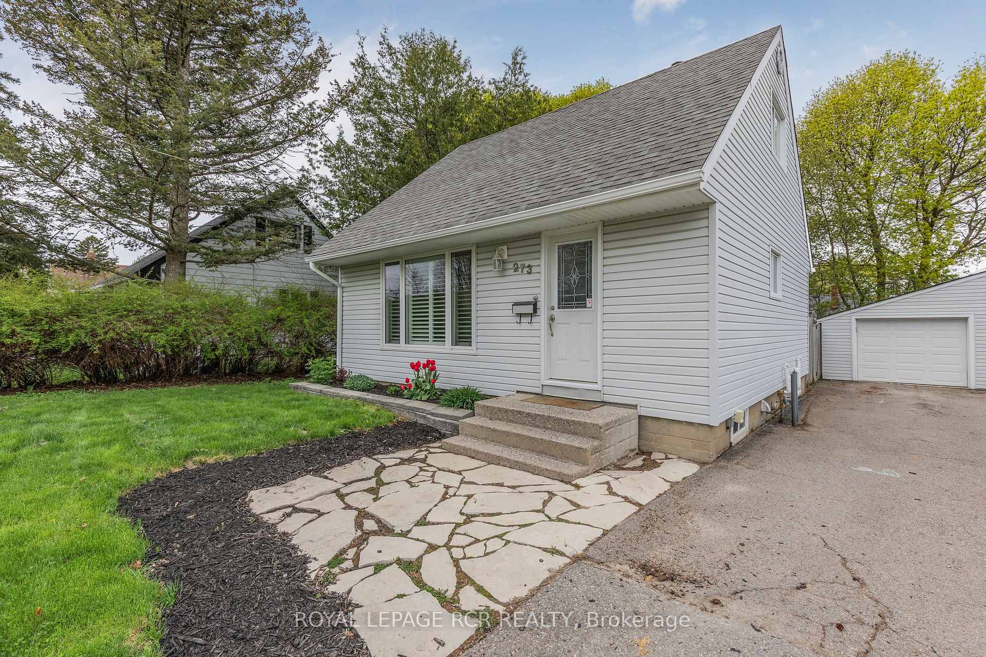Photo 2 of 273 Rogers Road, Newmarket, Central Newmarket — HOMEH