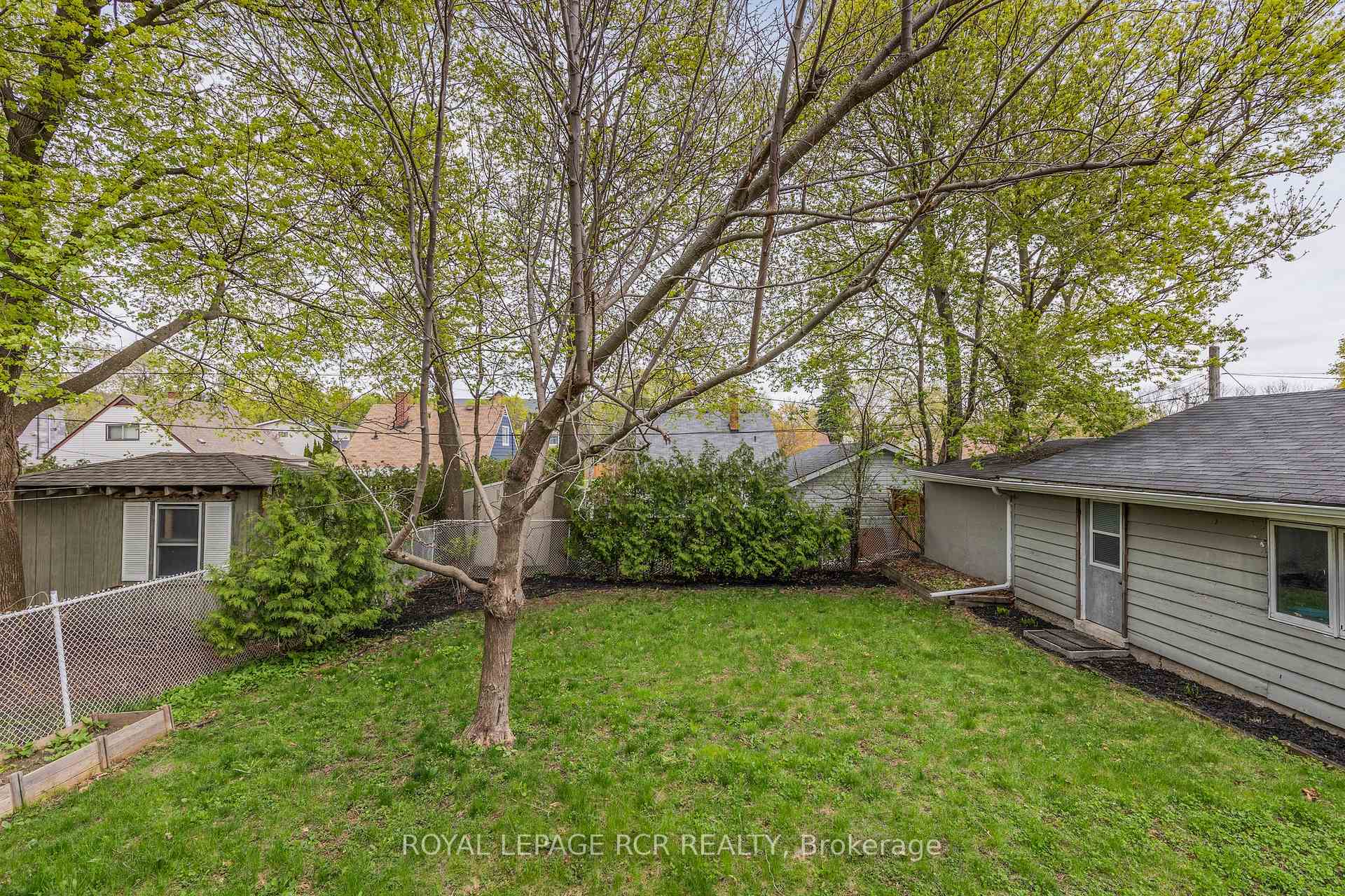 Photo 36 of 273 Rogers Road, Newmarket, Central Newmarket — HOMEH