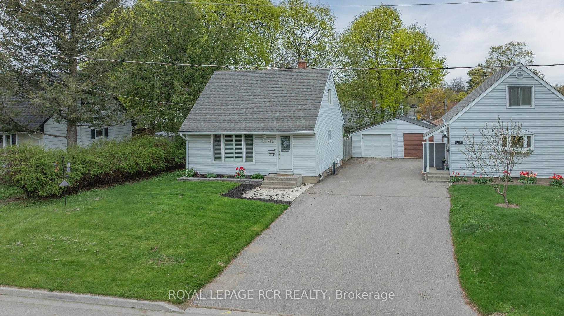 Photo 39 of 273 Rogers Road, Newmarket, Central Newmarket — HOMEH